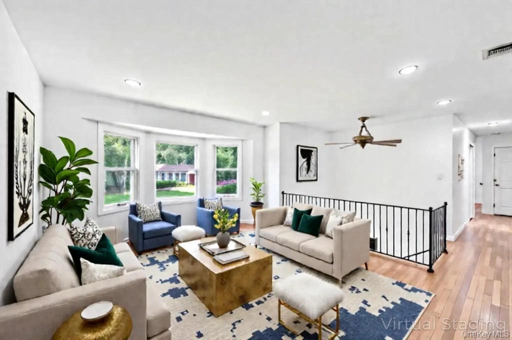 #2 photo, 37 Cedar Branch Street, サフォーク郡 Middle Island , NY 11953