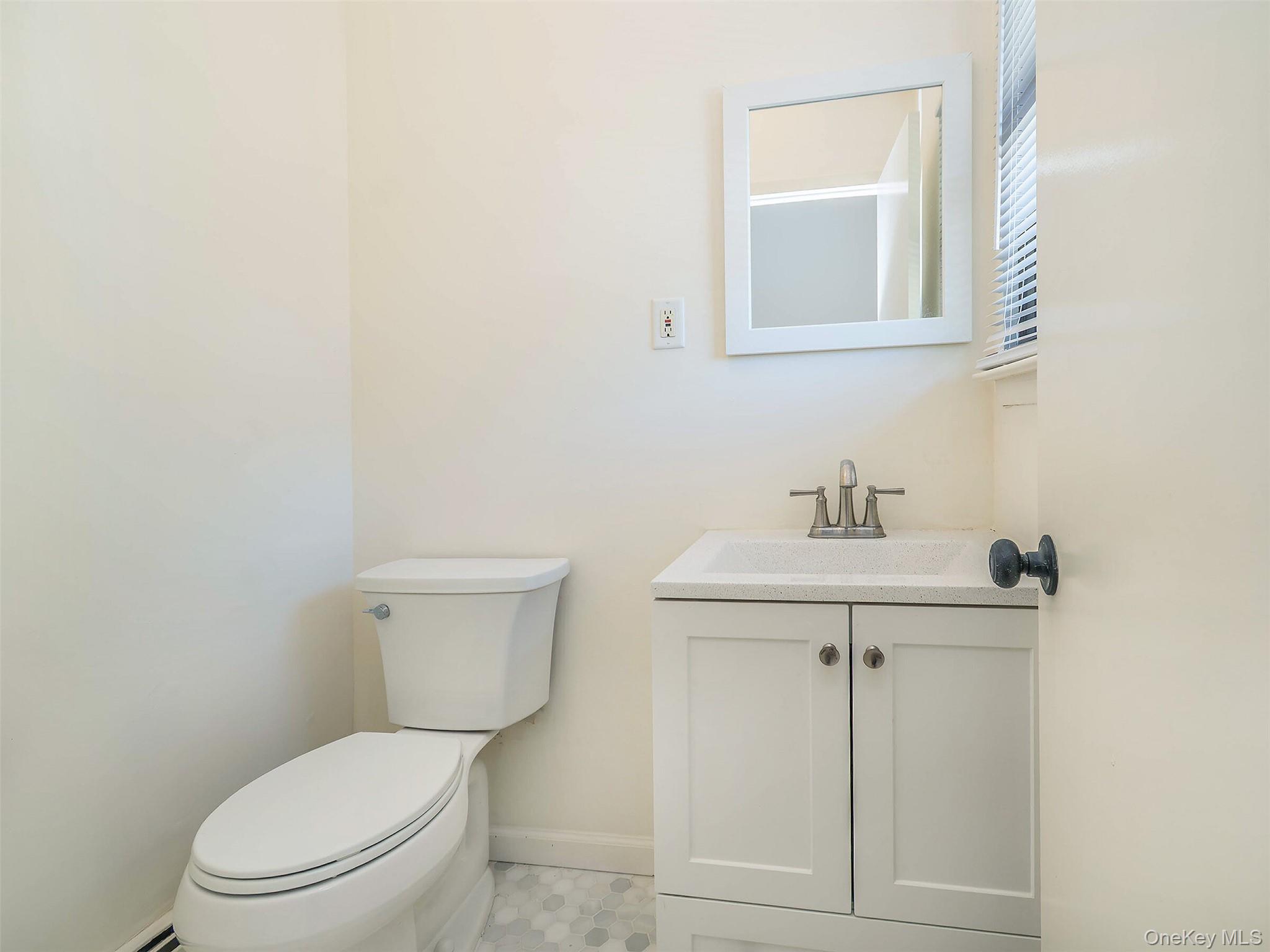 #15 photo, 47B Marwood Road, ナッソー郡 Port Washington , NY 11050