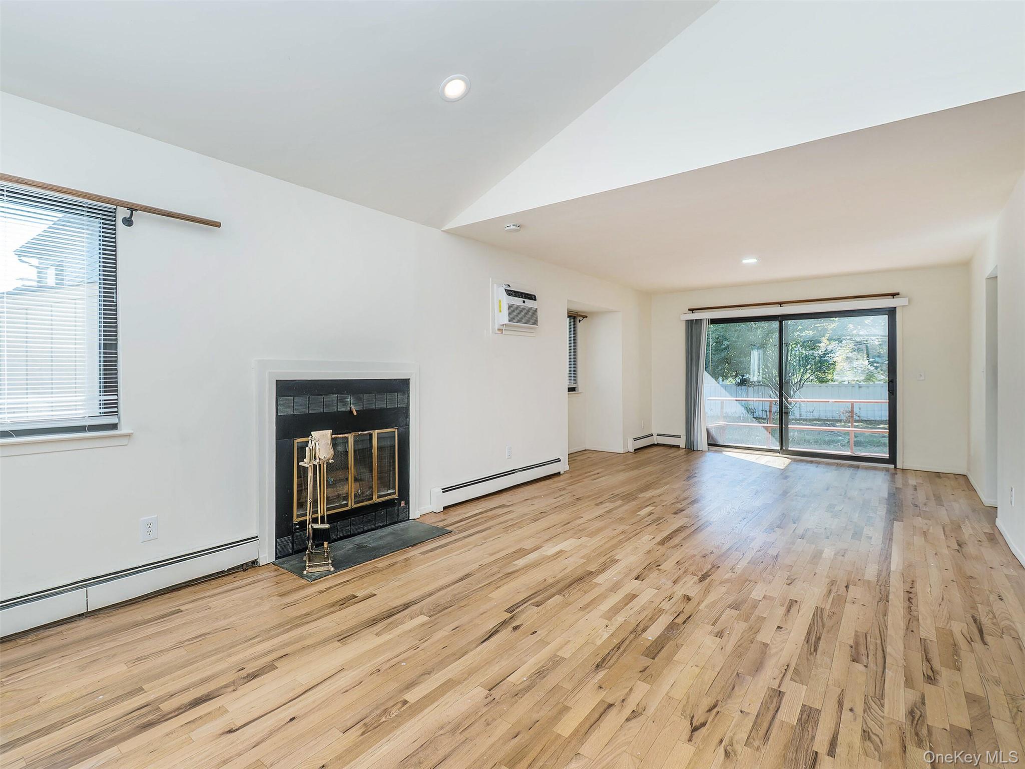 #7 photo, 47B Marwood Road, ナッソー郡 Port Washington , NY 11050