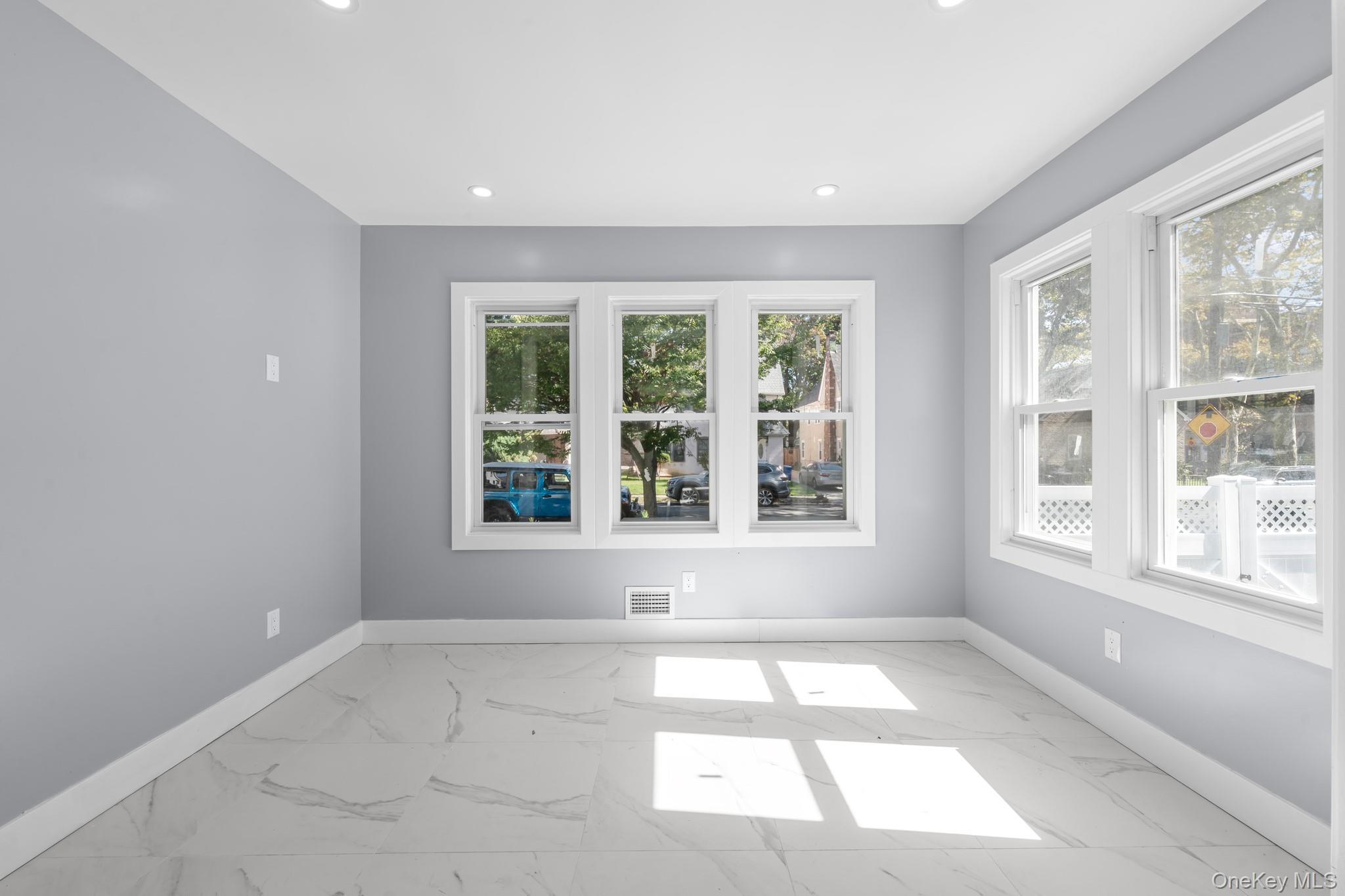 #6 photo, 11132 199th Street, クイーンズ区 Hollis , NY 11412