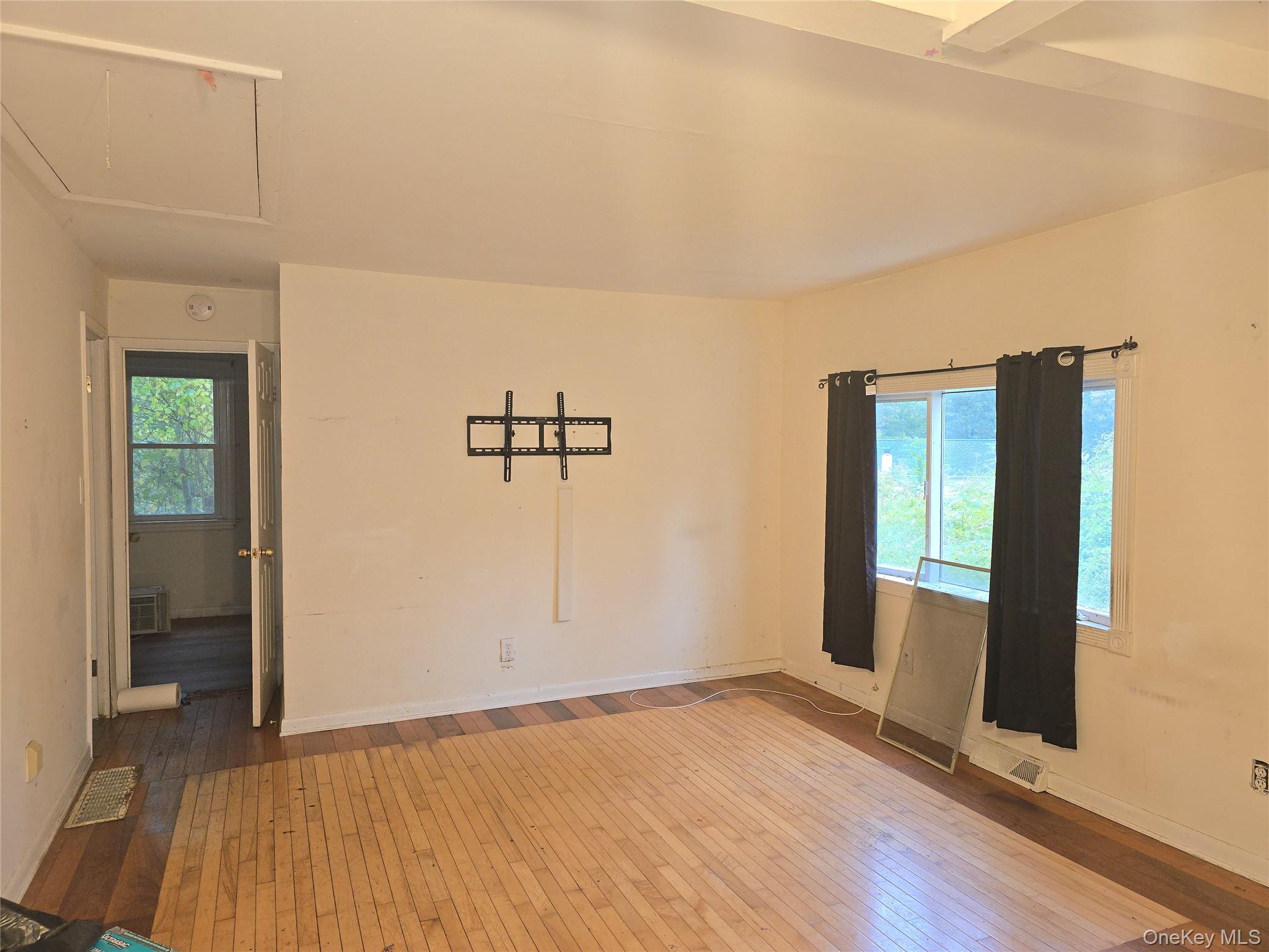 #5 photo, 53 Eastwood Road, Brewster , NY 10509