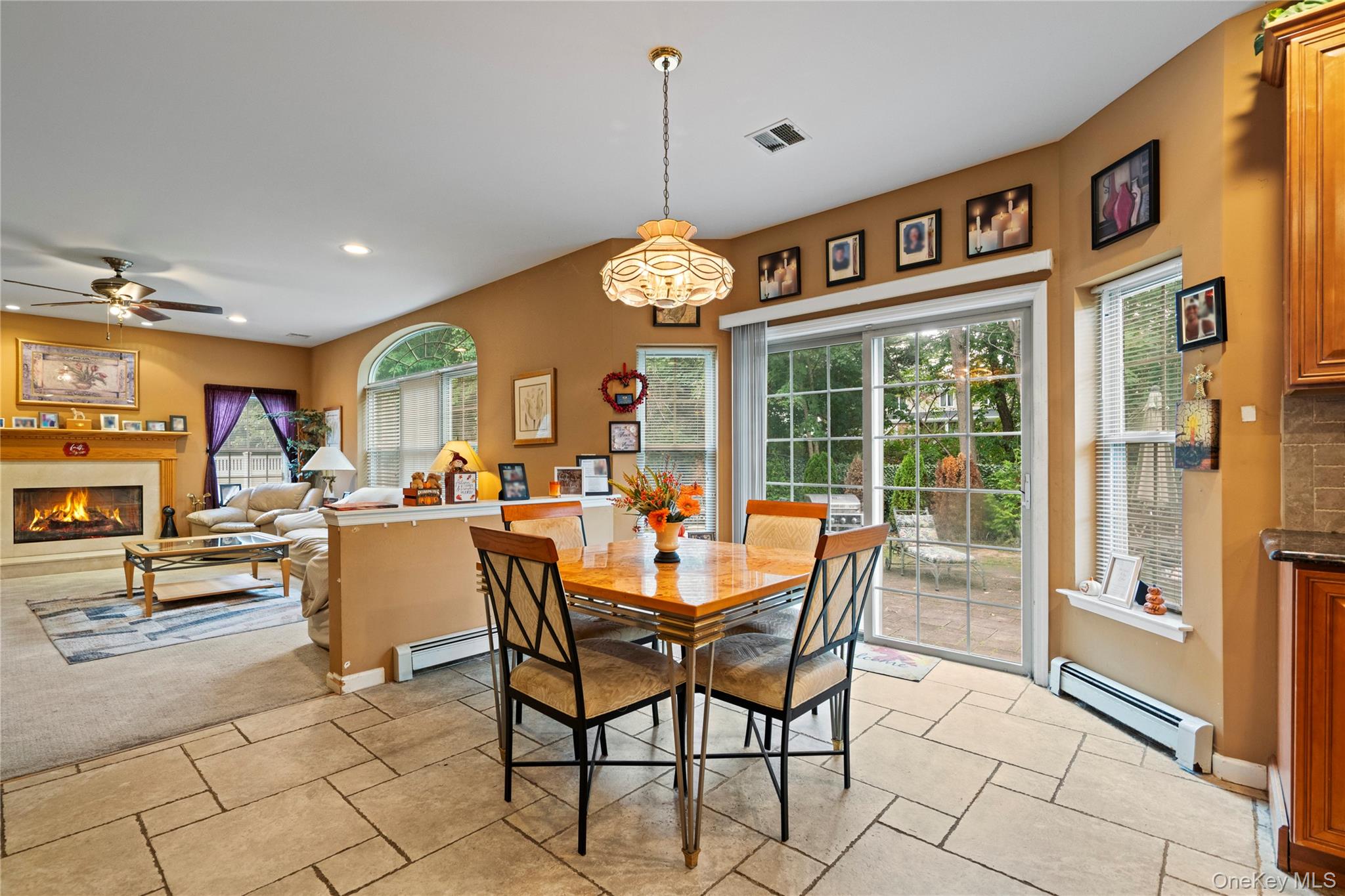 #18 photo, 22 Southview Circle, サフォーク郡 Lake Grove , NY 11755