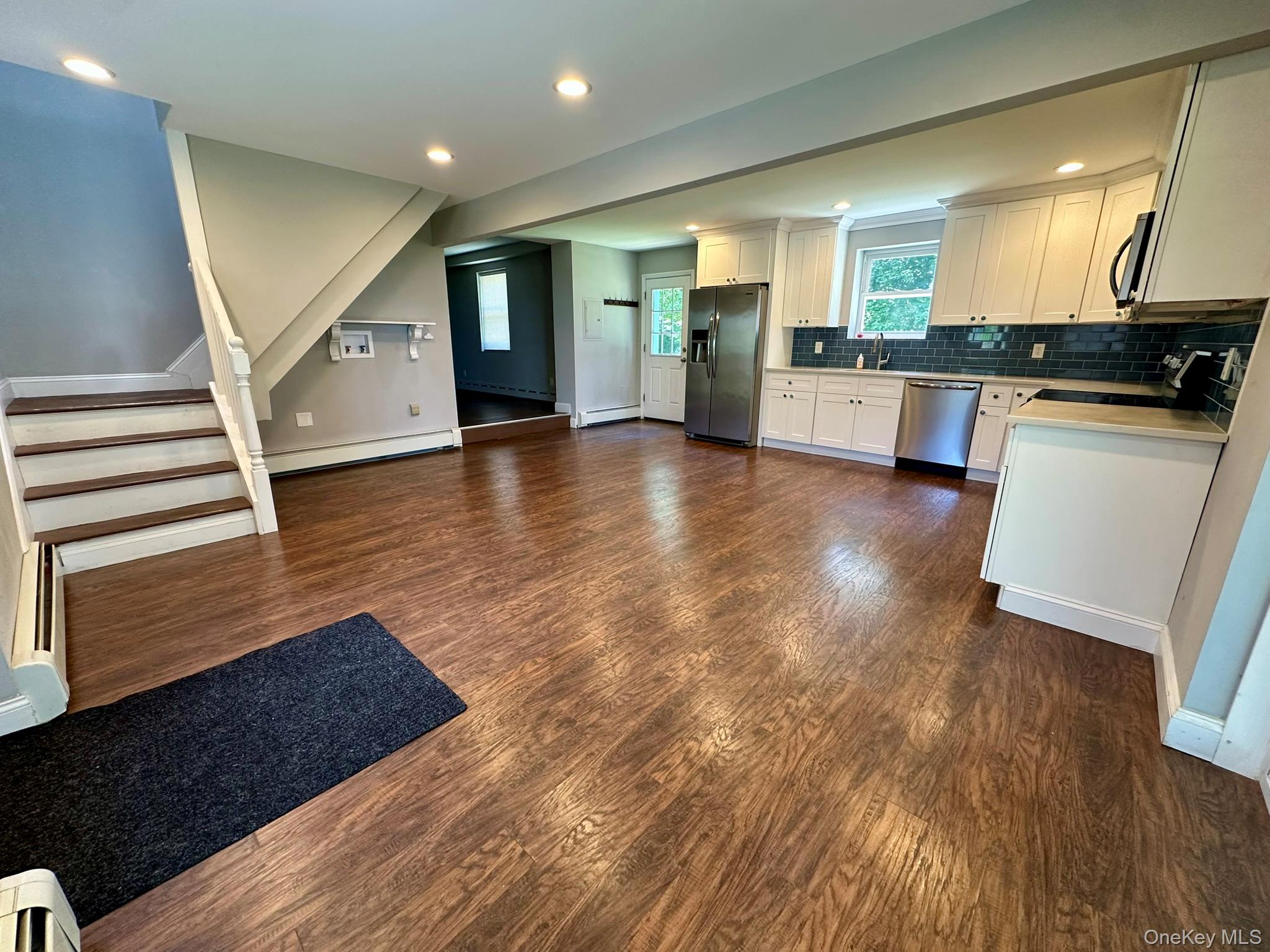 #4 photo, 56 Deer Drive, サフォーク郡 Sound Beach , NY 11789