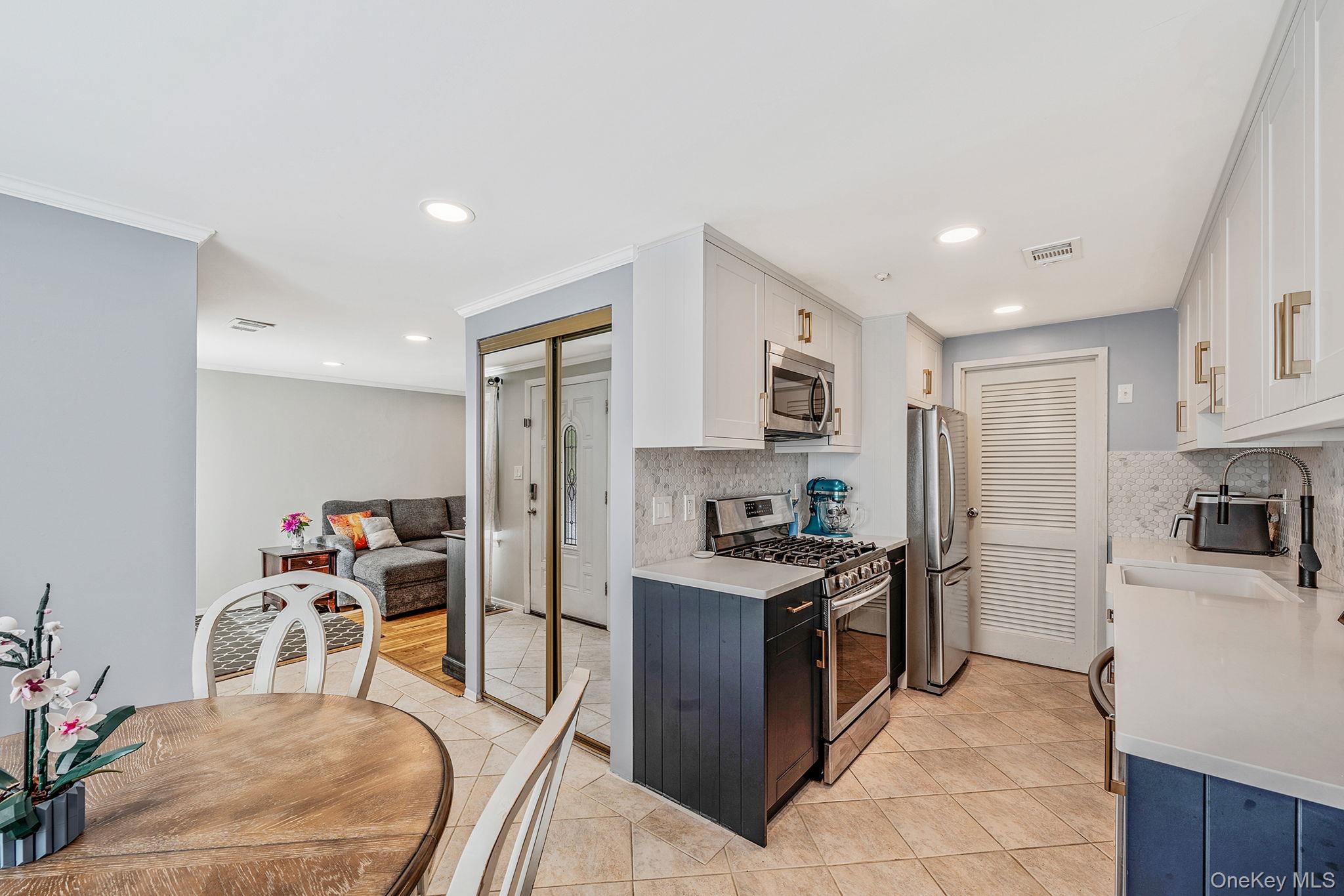 #18 photo, 862 Birchwood Road, サフォーク郡 Medford , NY 11763