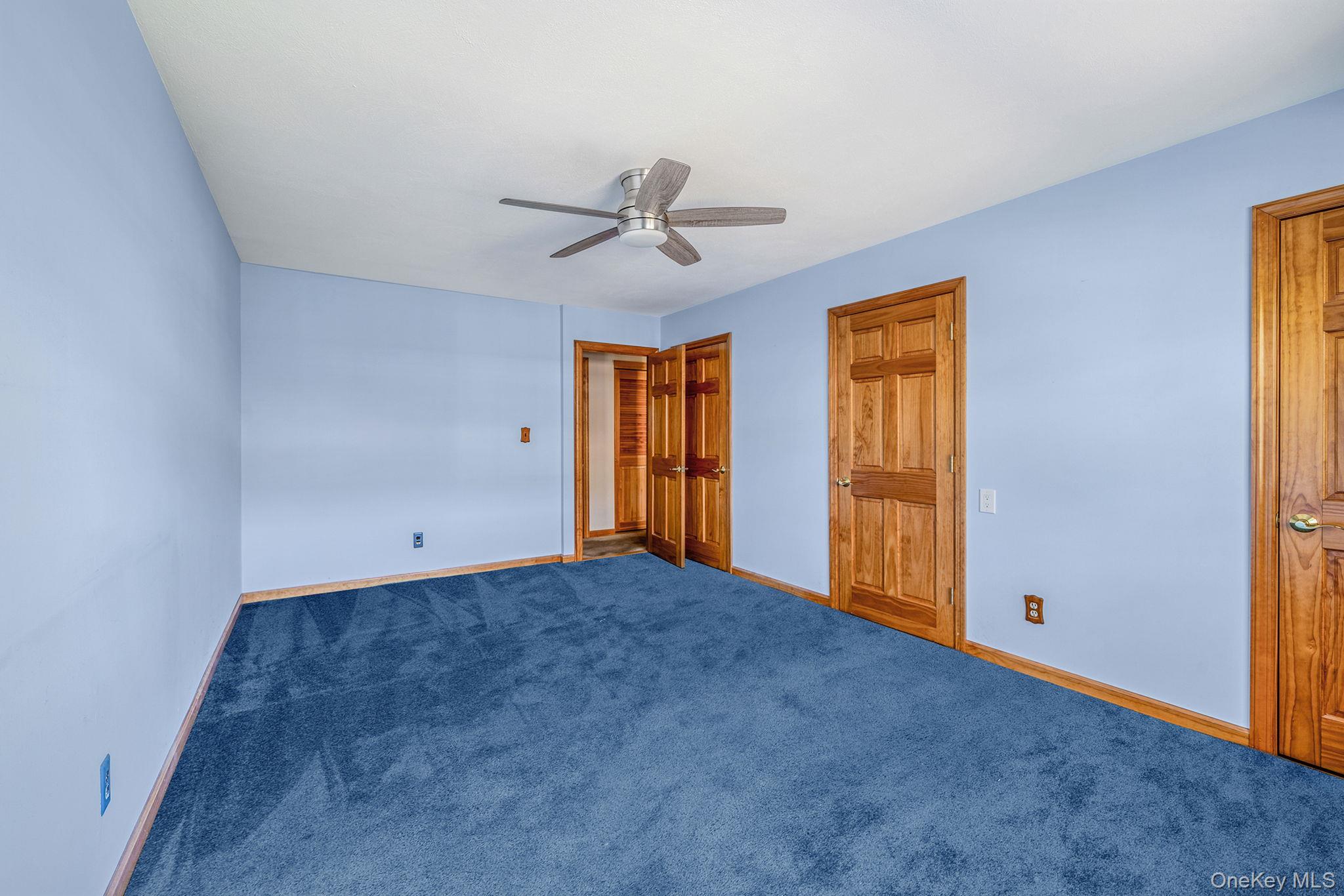 #20 photo, 330 Lakeland Avenue, サフォーク郡 Sayville , NY 11782