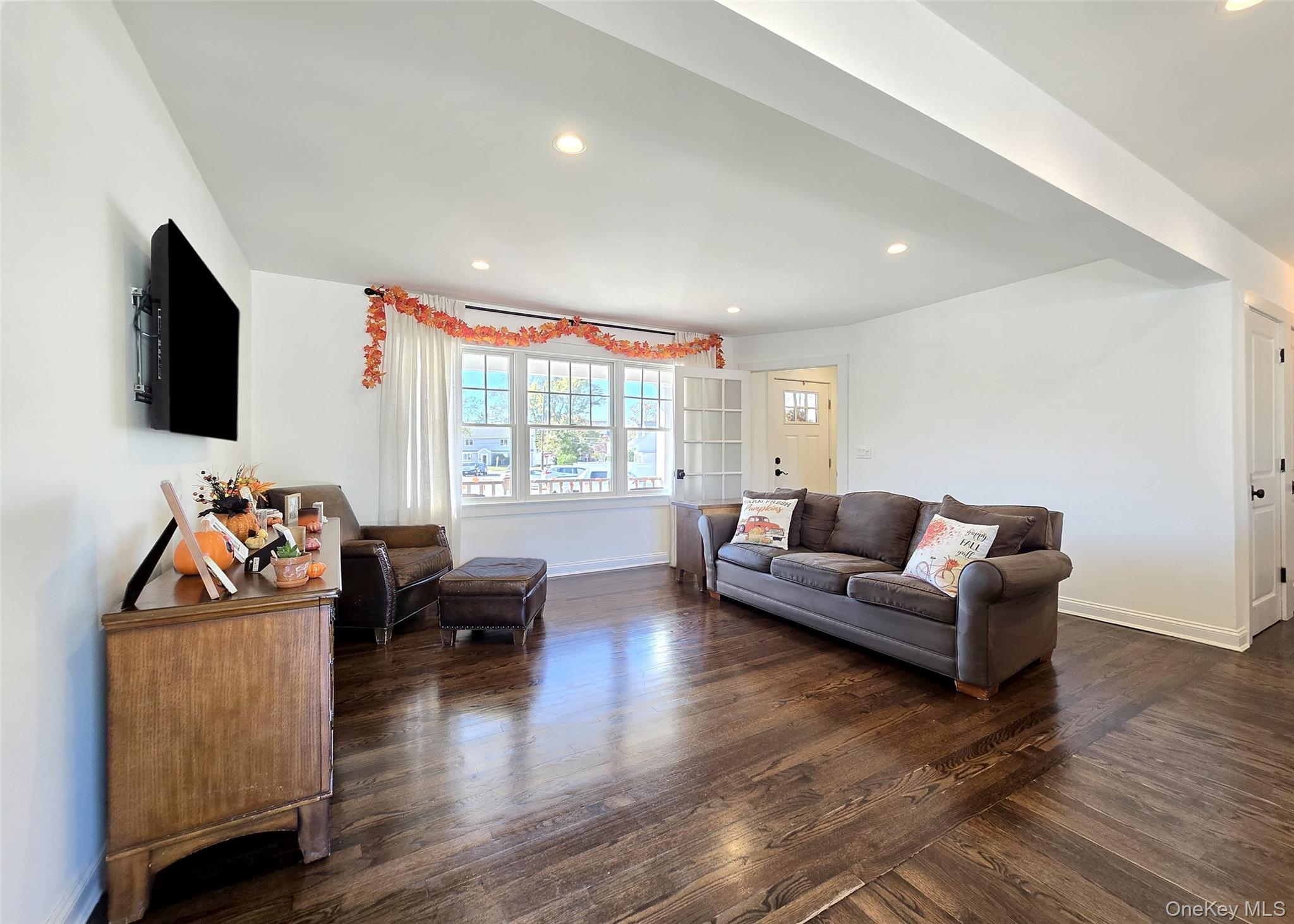 #4 photo, 3067 Xavier Court, ナッソー郡 Oceanside , NY 11572