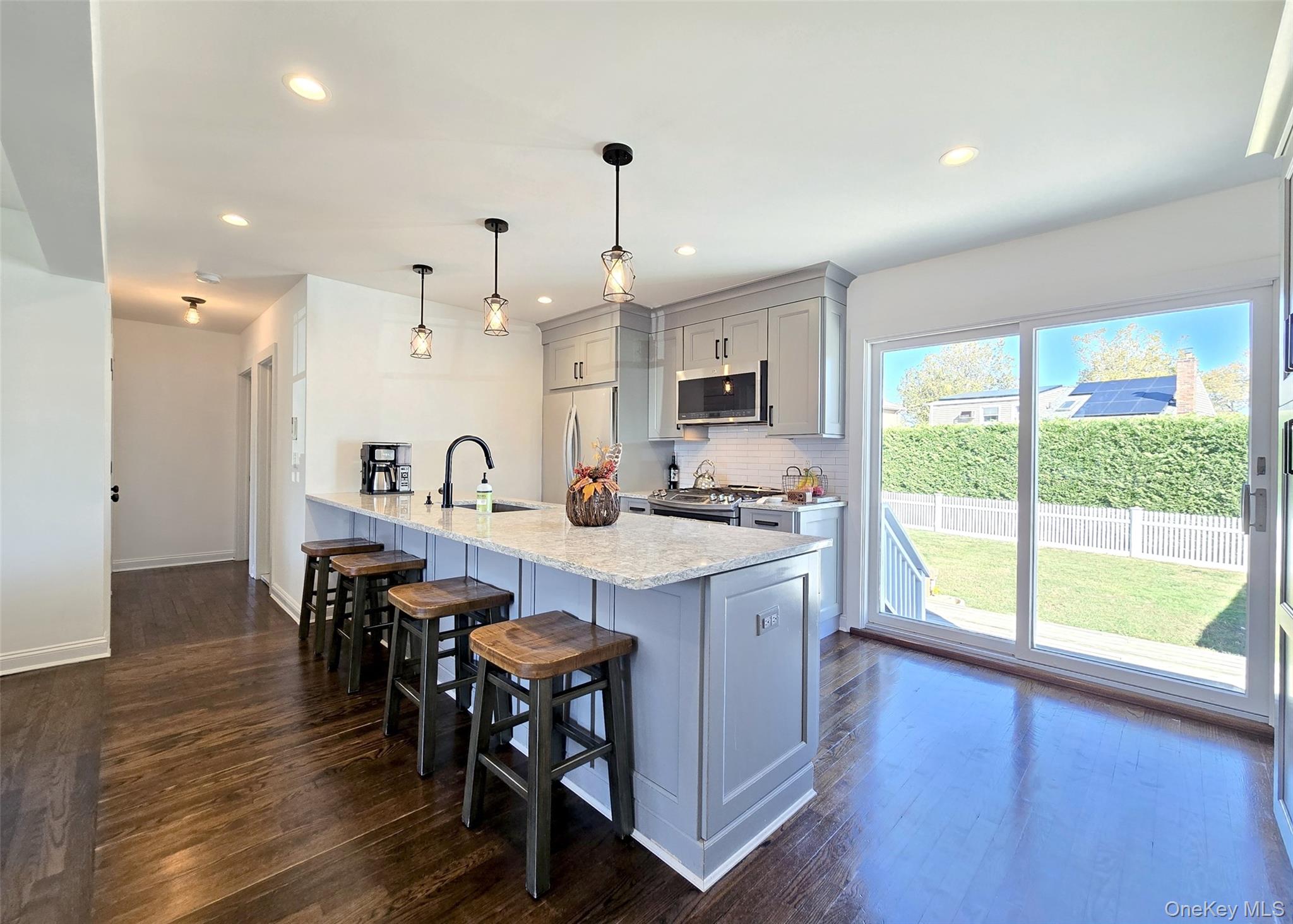 #5 photo, 3067 Xavier Court, ナッソー郡 Oceanside , NY 11572