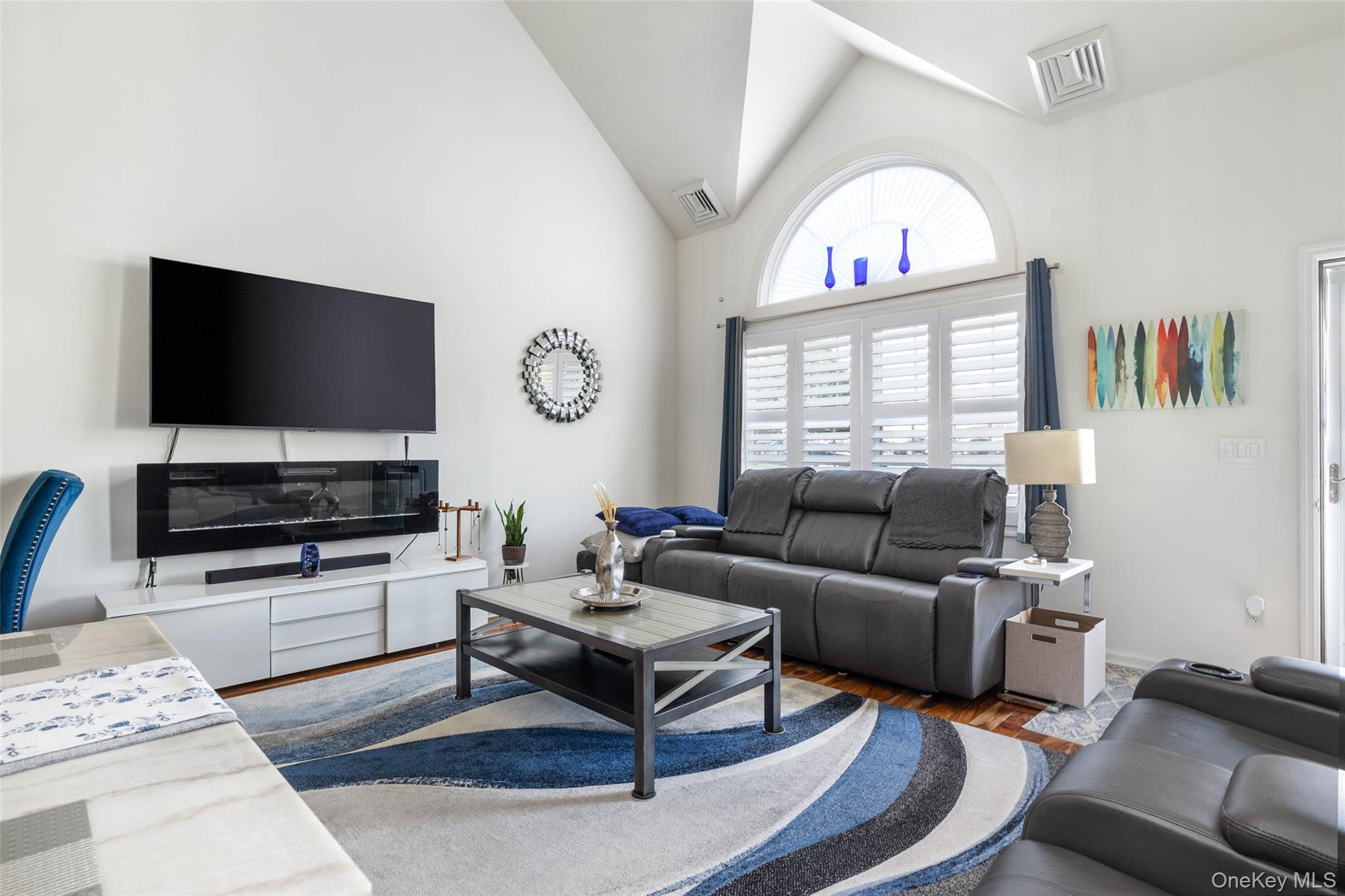 #6 photo, 121 Willow Lane, 長島 Valley Stream , NY 11580