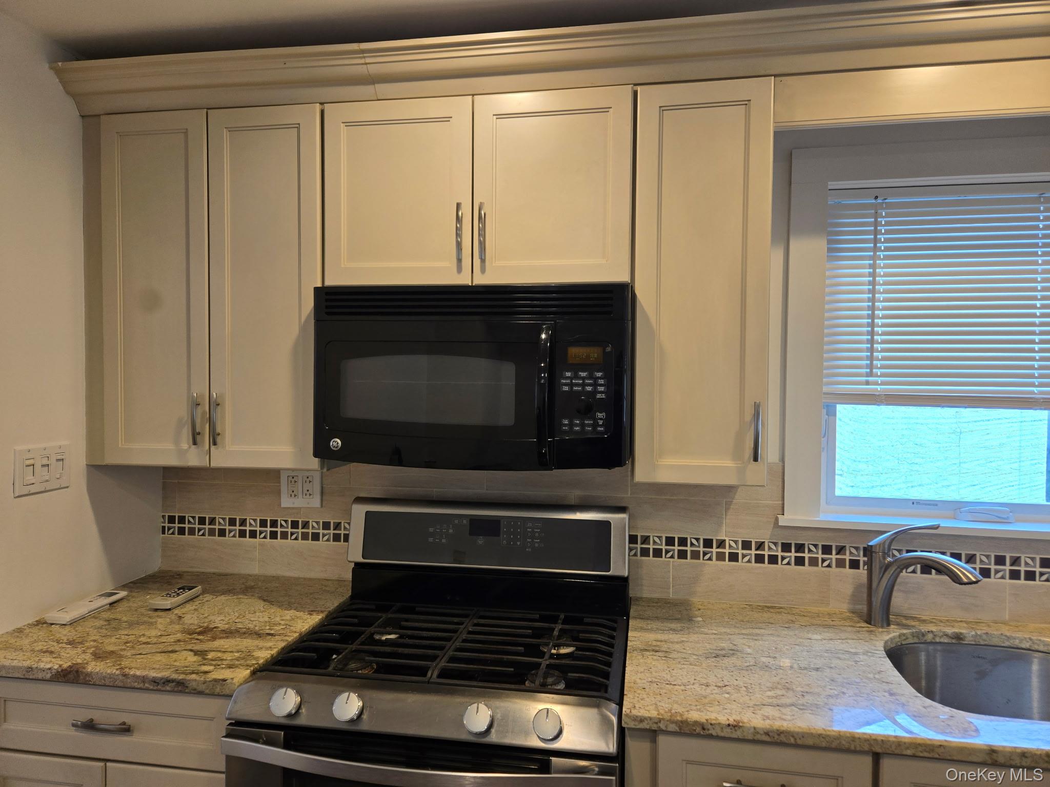 #11 photo, 125 Roslyn Road, ナッソー郡 Mineola , NY 11501