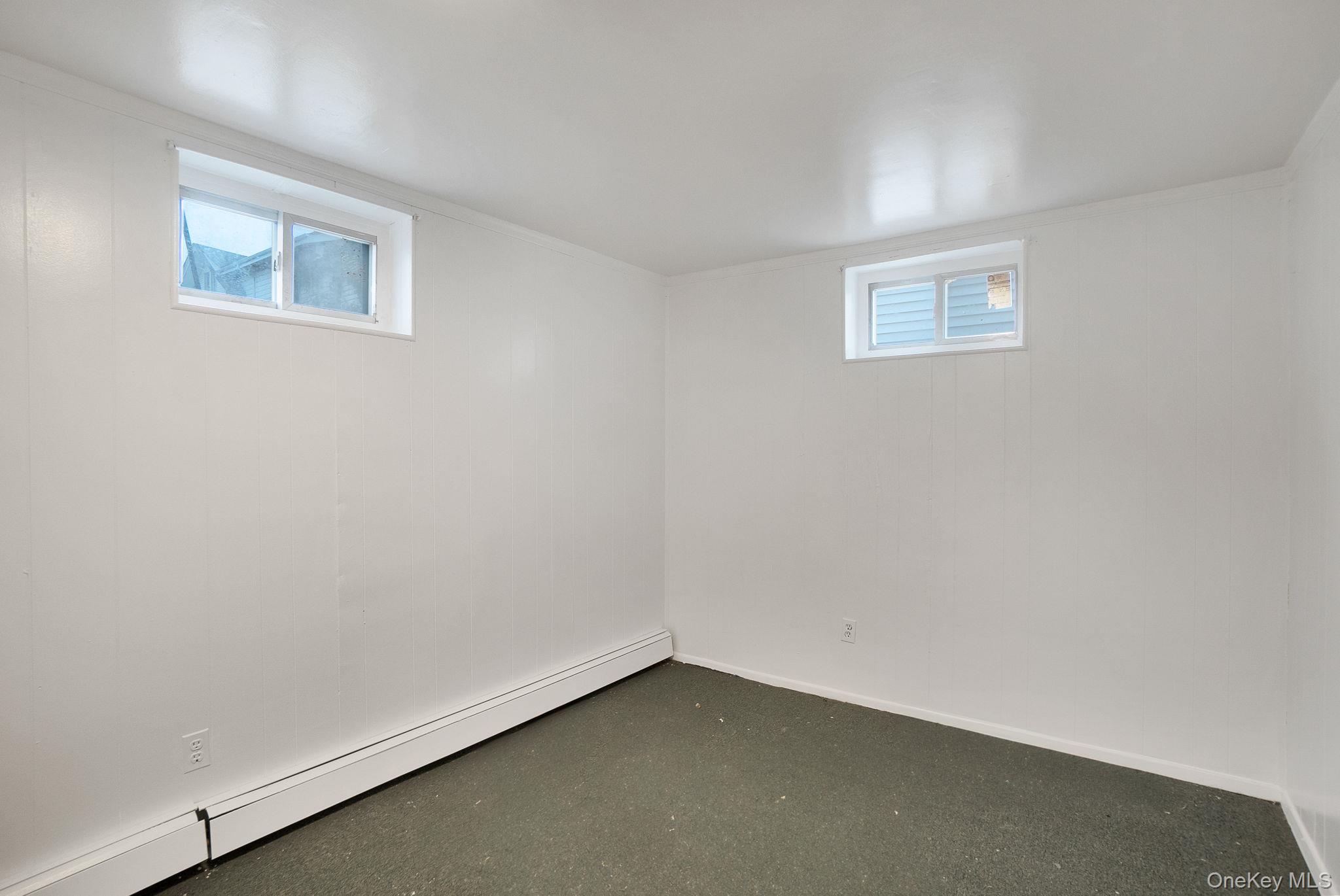 #16 photo, 9041 178th Street, クイーンズ区 Jamaica , NY 11432