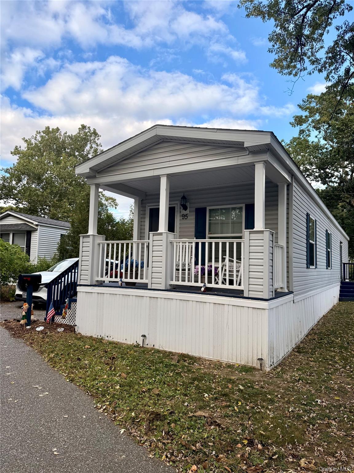 #2 photo, 37 Hubbard Avenue, サフォーク郡 Riverhead , NY 11901