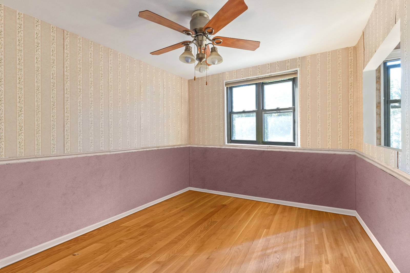 #6 photo, 245-22 62nd Avenue, #Upper, クイーンズ区 Douglaston , NY 11362