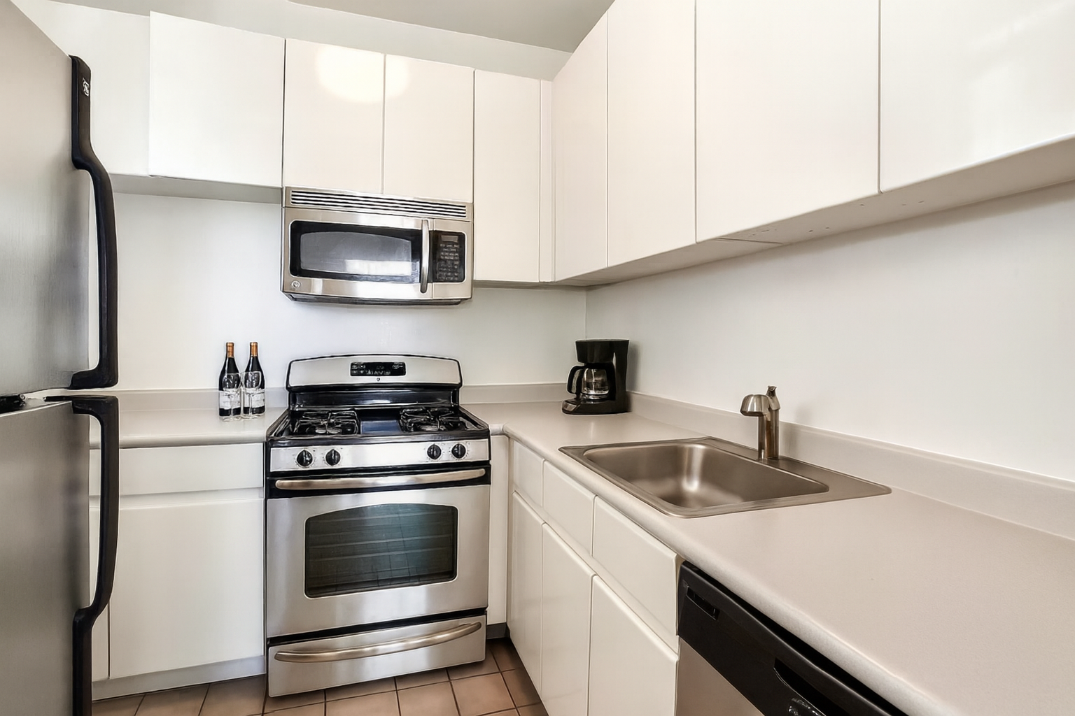 #5 photo, 236 E 47th Street, マンハッタン Turtle Bay , NY 10017