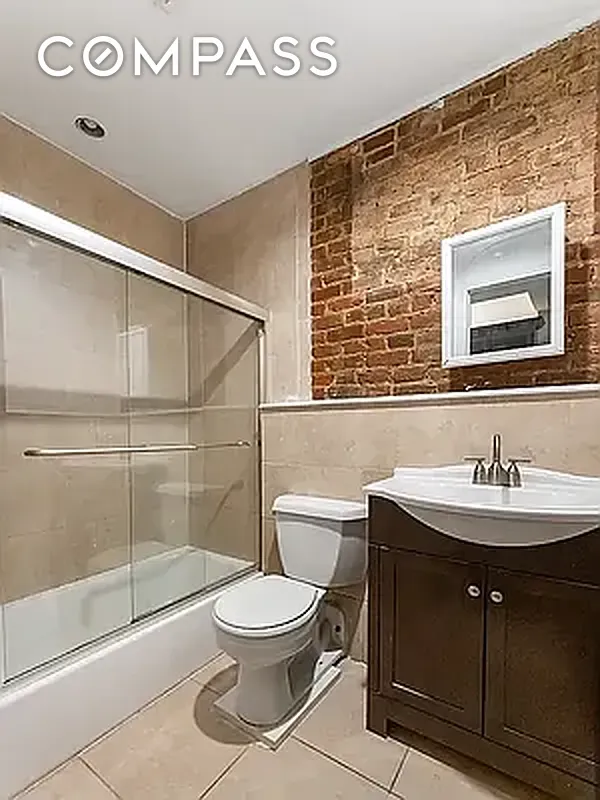 #4 photo, New York City, マンハッタン Lower East Side , NY 10002