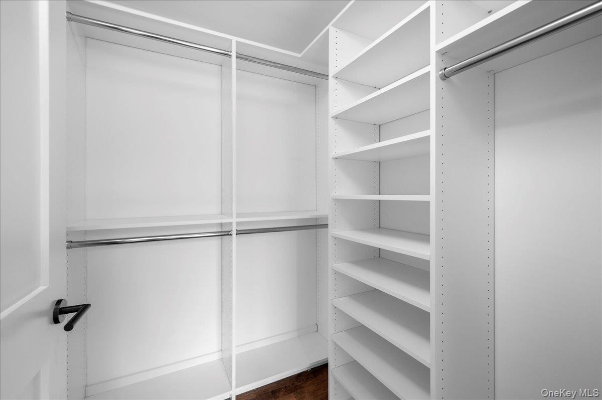 #12 photo, 422 E Boston Post Road, Mamaroneck , NY 10543