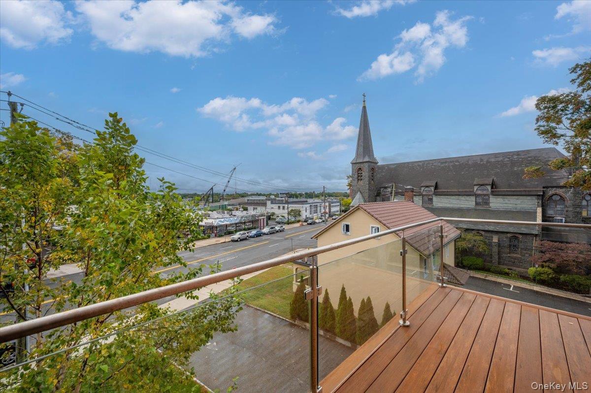 #18 photo, 422 E Boston Post Road, Mamaroneck , NY 10543