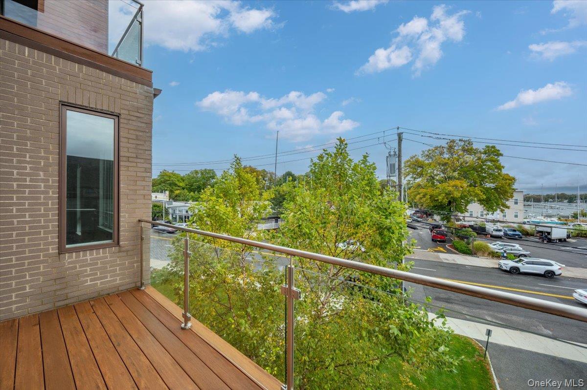 #19 photo, 422 E Boston Post Road, Mamaroneck , NY 10543