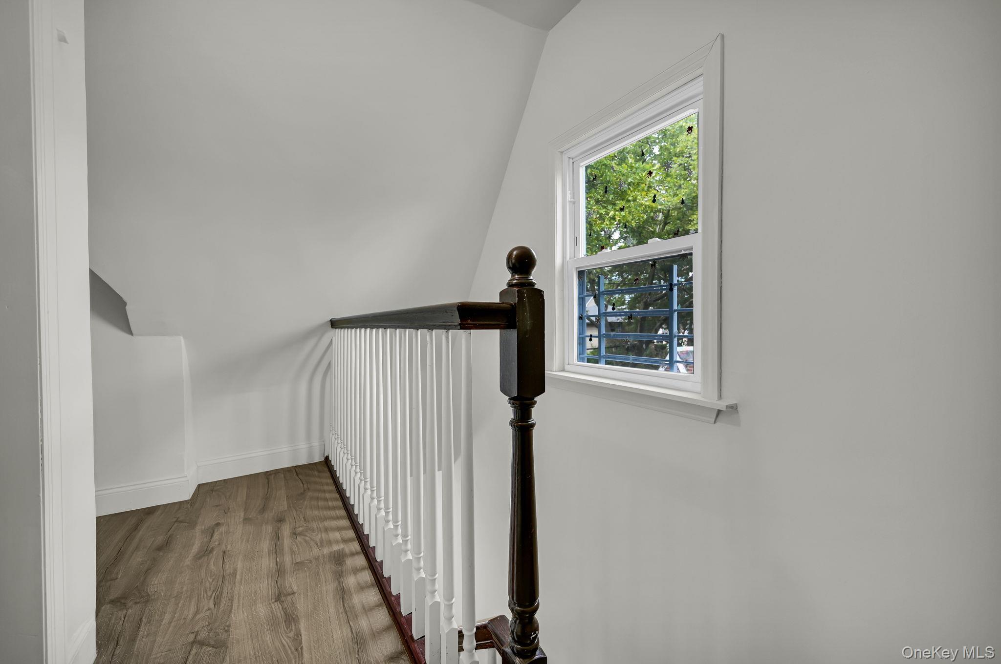 #12 photo, 555 S 5th Avenue, Mount Vernon , NY 10550