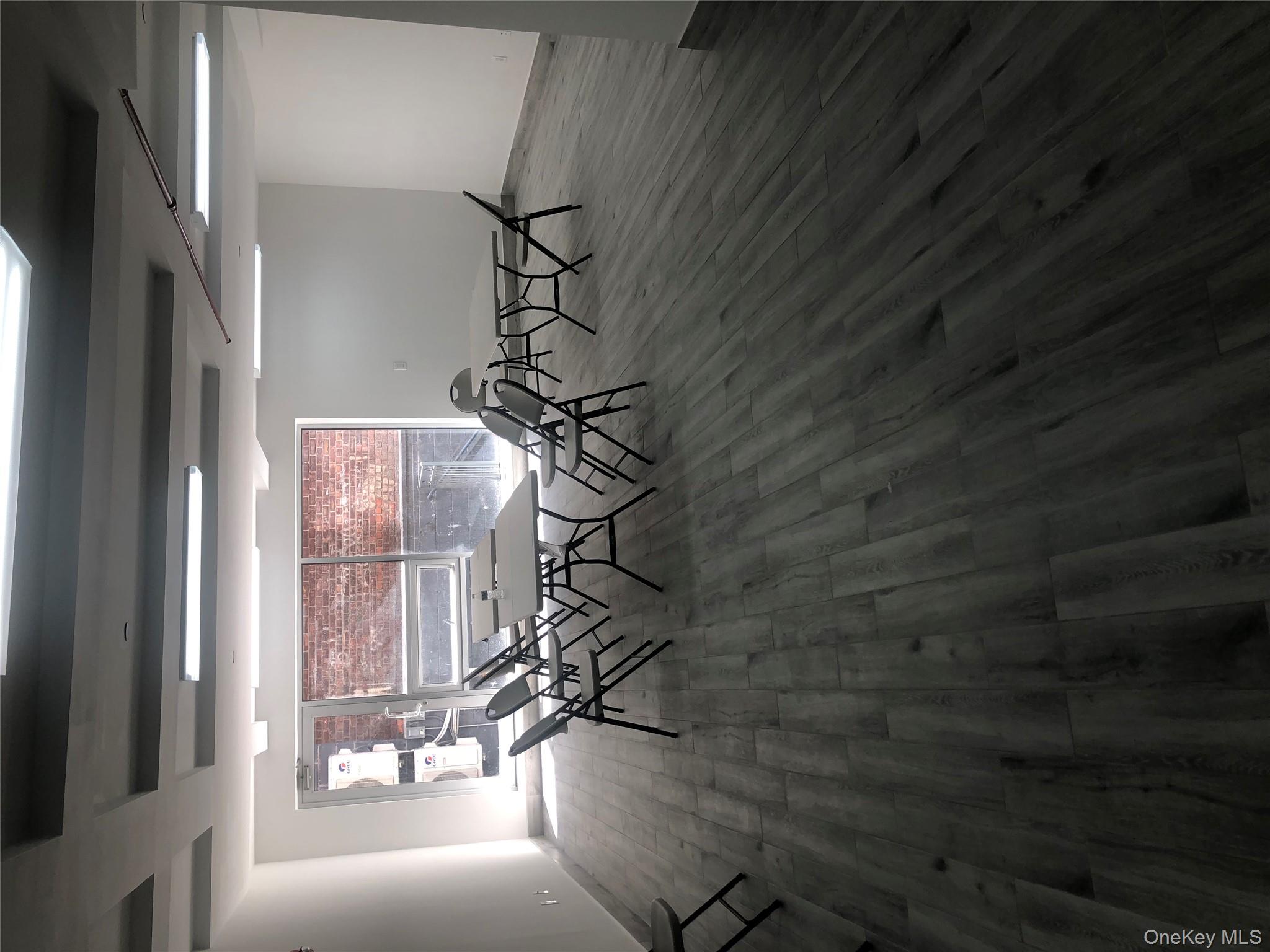 #3 photo, 13324 41st Road, Flushing , NY 11355