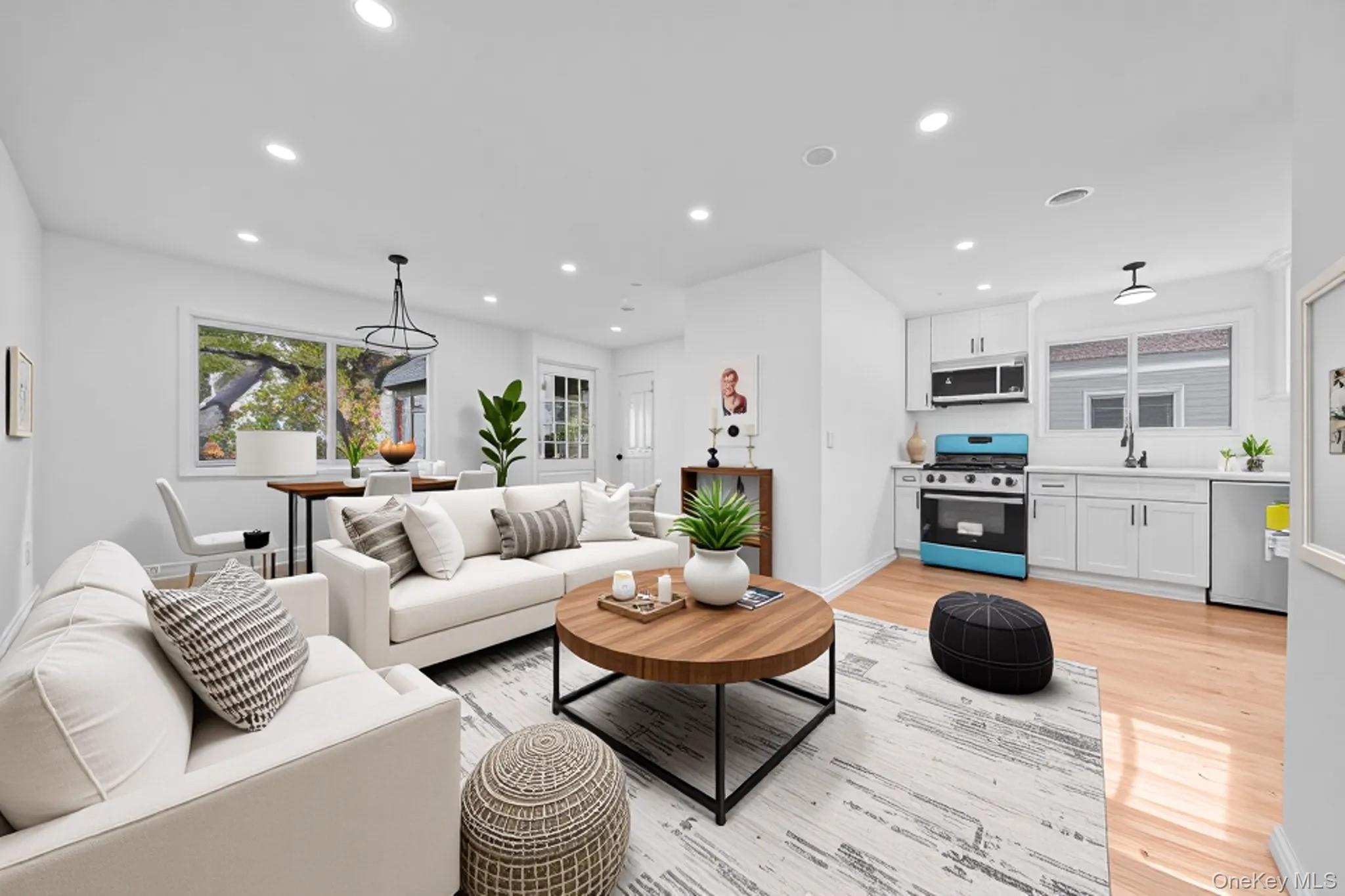 #1 photo, 1445 Gipson Street, クイーンズ区 Far Rockaway , NY 11691