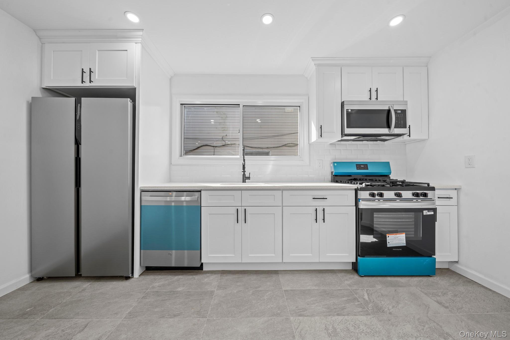 #11 photo, 1445 Gipson Street, クイーンズ区 Far Rockaway , NY 11691