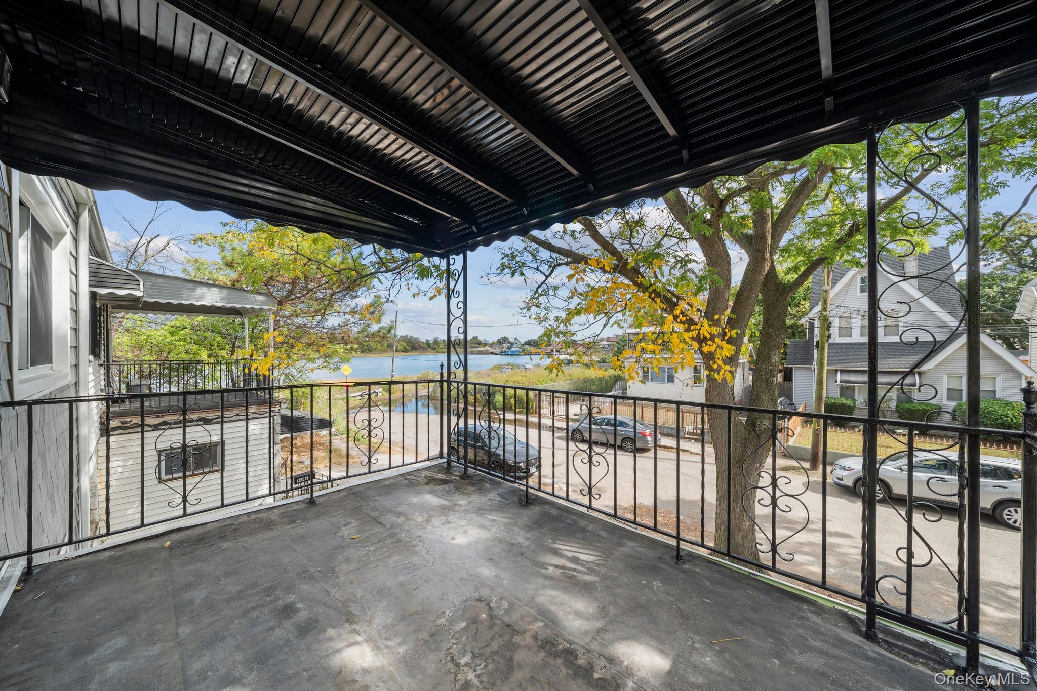 #17 photo, 1445 Gipson Street, クイーンズ区 Far Rockaway , NY 11691