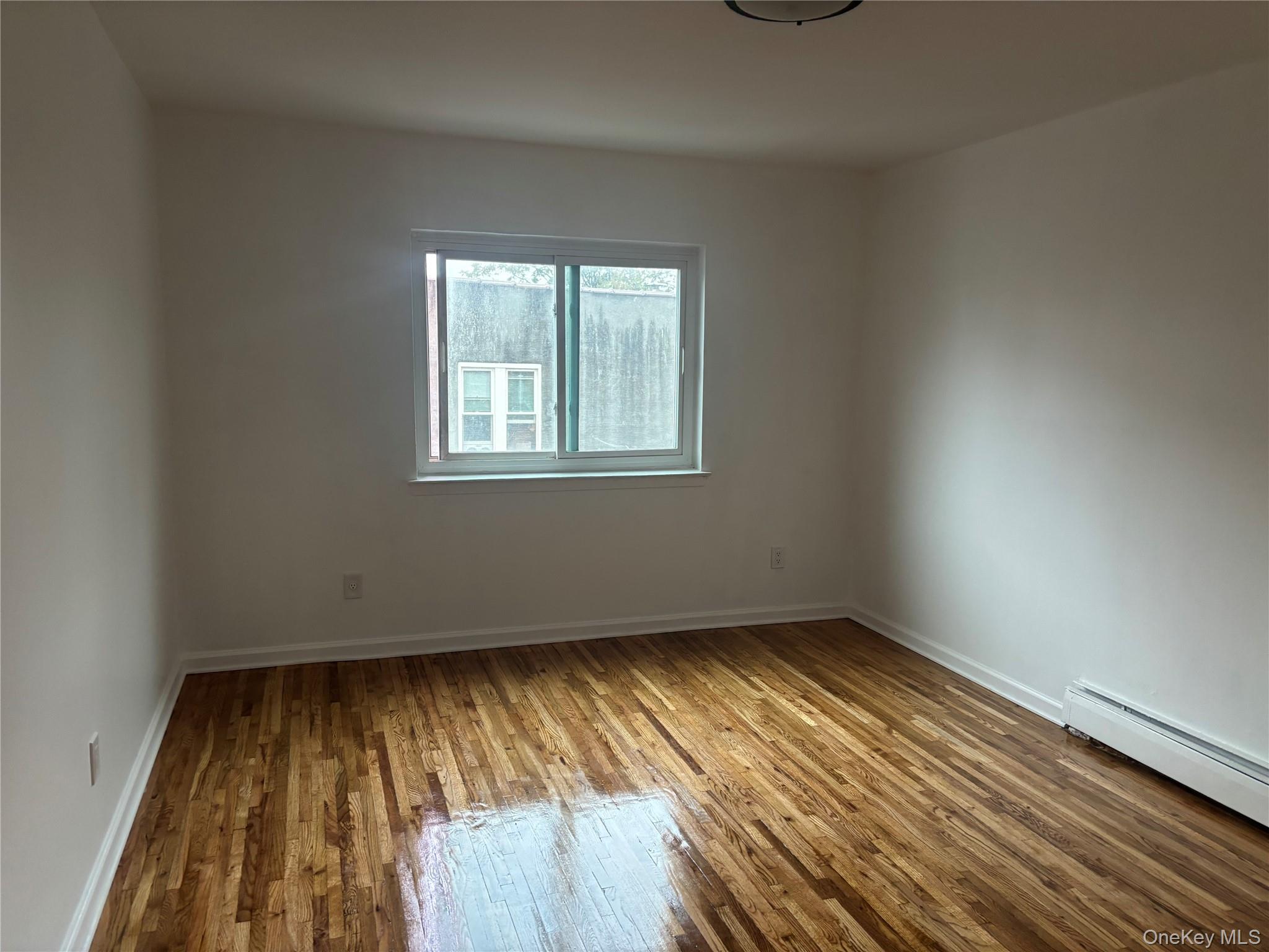 #3 photo, 654 Hegeman Avenue, ブルックリン区 Brooklyn , NY 11207