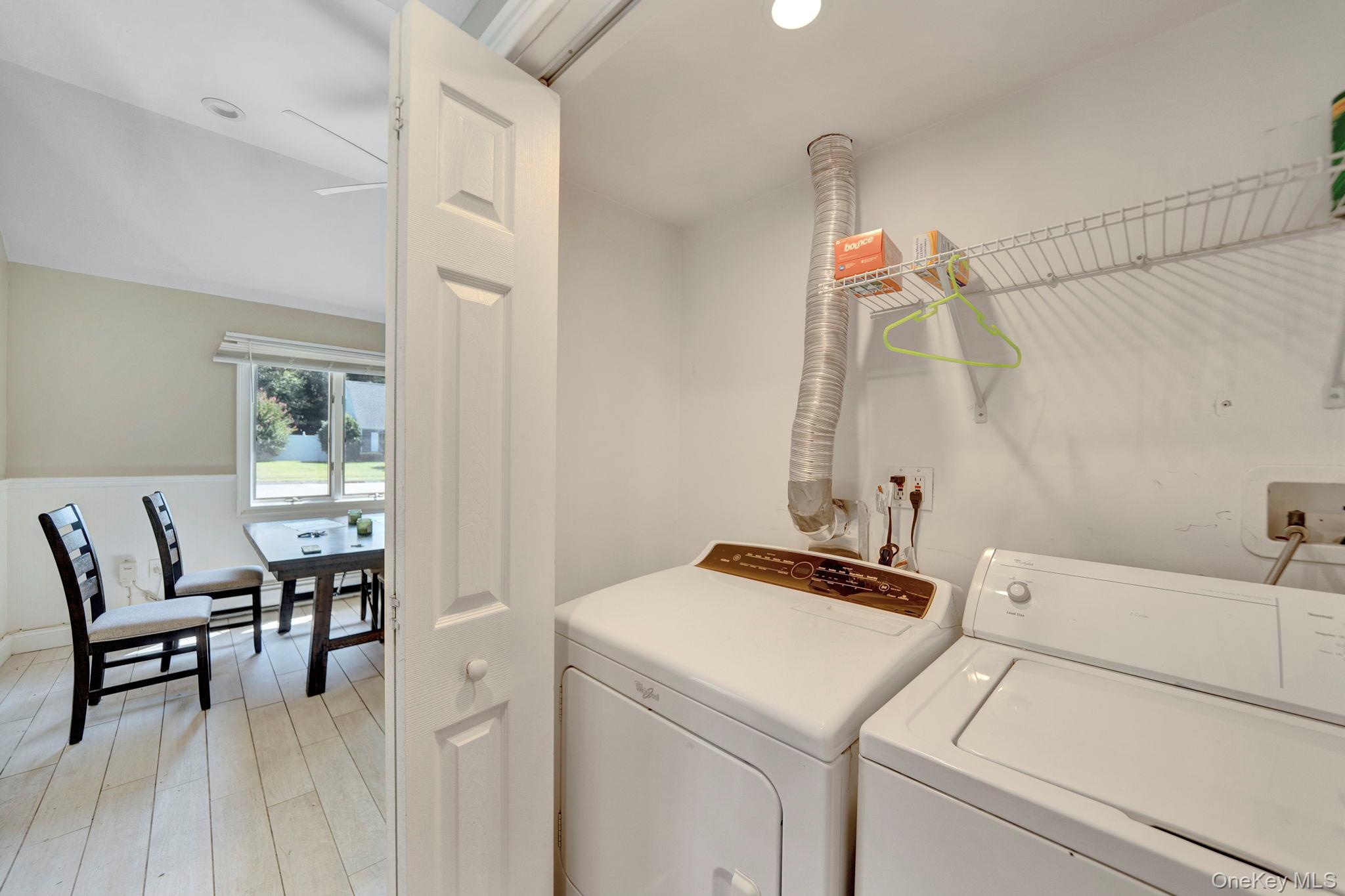 #13 photo, 26 Lindner, サフォーク郡 Smithtown , NY 11787