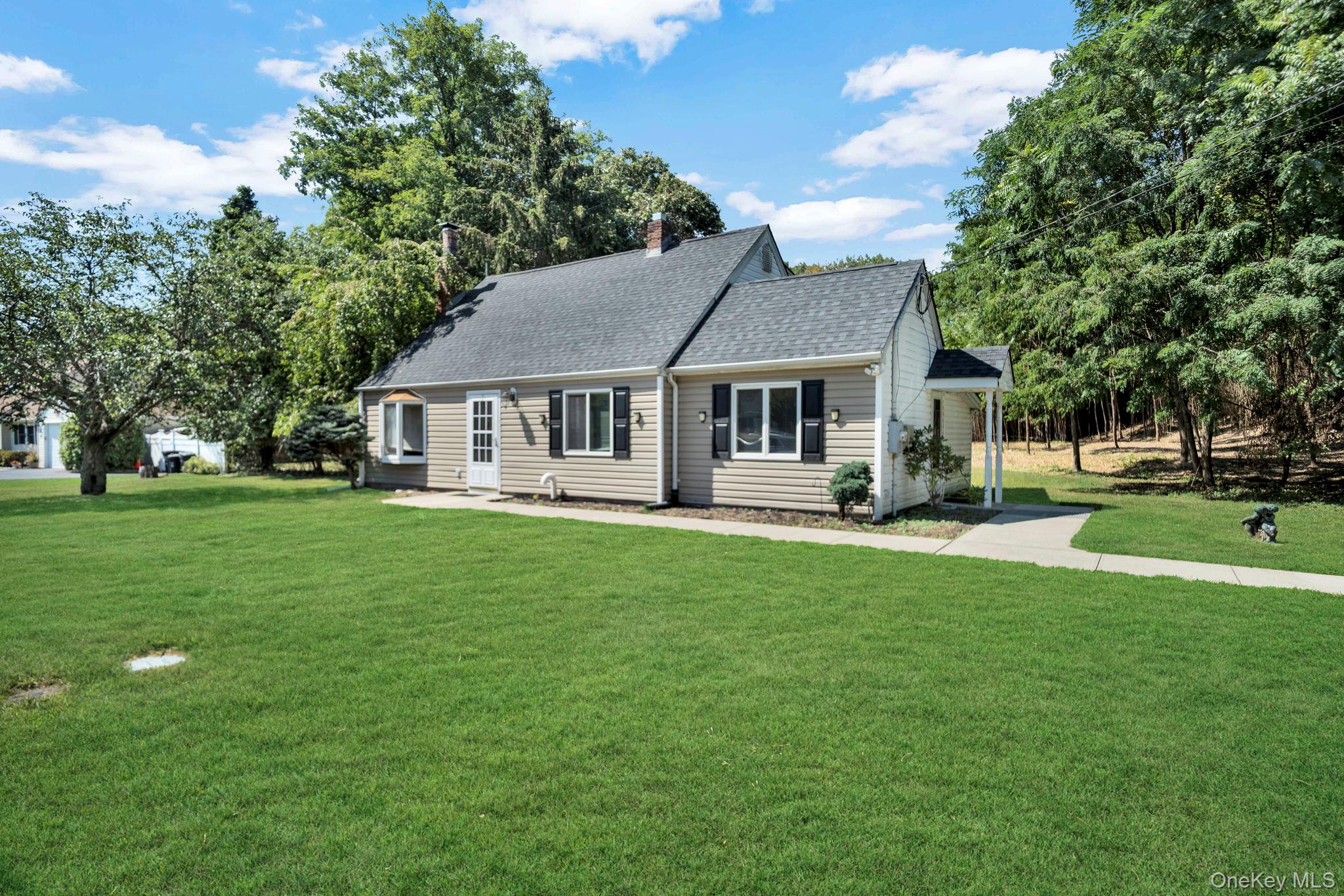 #2 photo, 26 Lindner, サフォーク郡 Smithtown , NY 11787