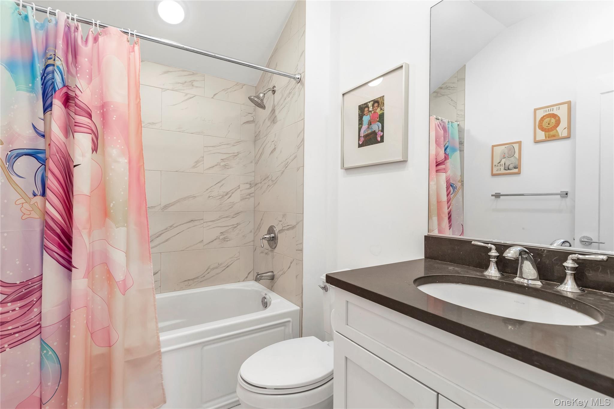 #20 photo, 322 Marina Point, ナッソー郡 East Rockaway , NY 11518