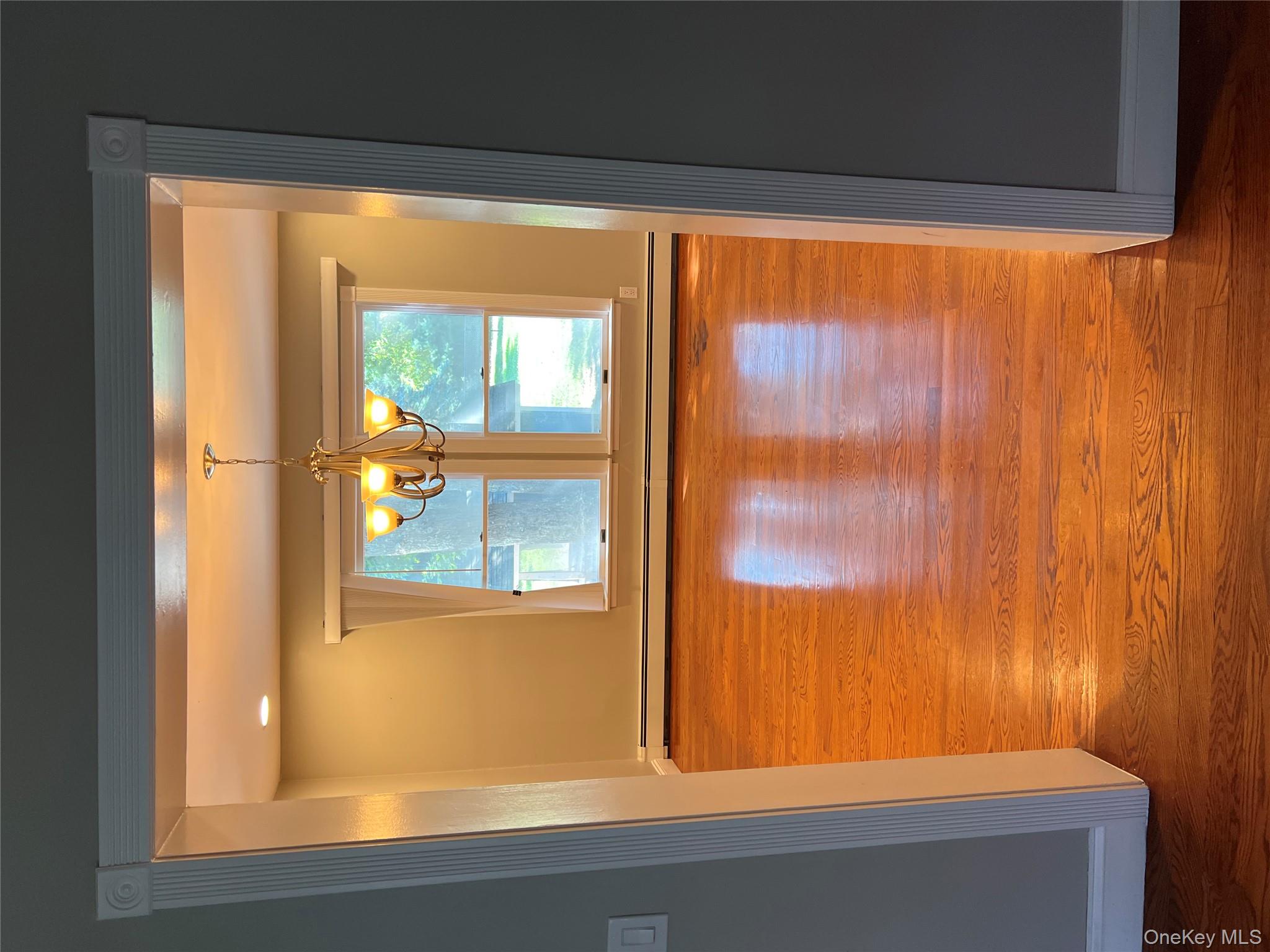 #4 photo, 10 Jonah Road, サフォーク郡 Miller Place , NY 11764