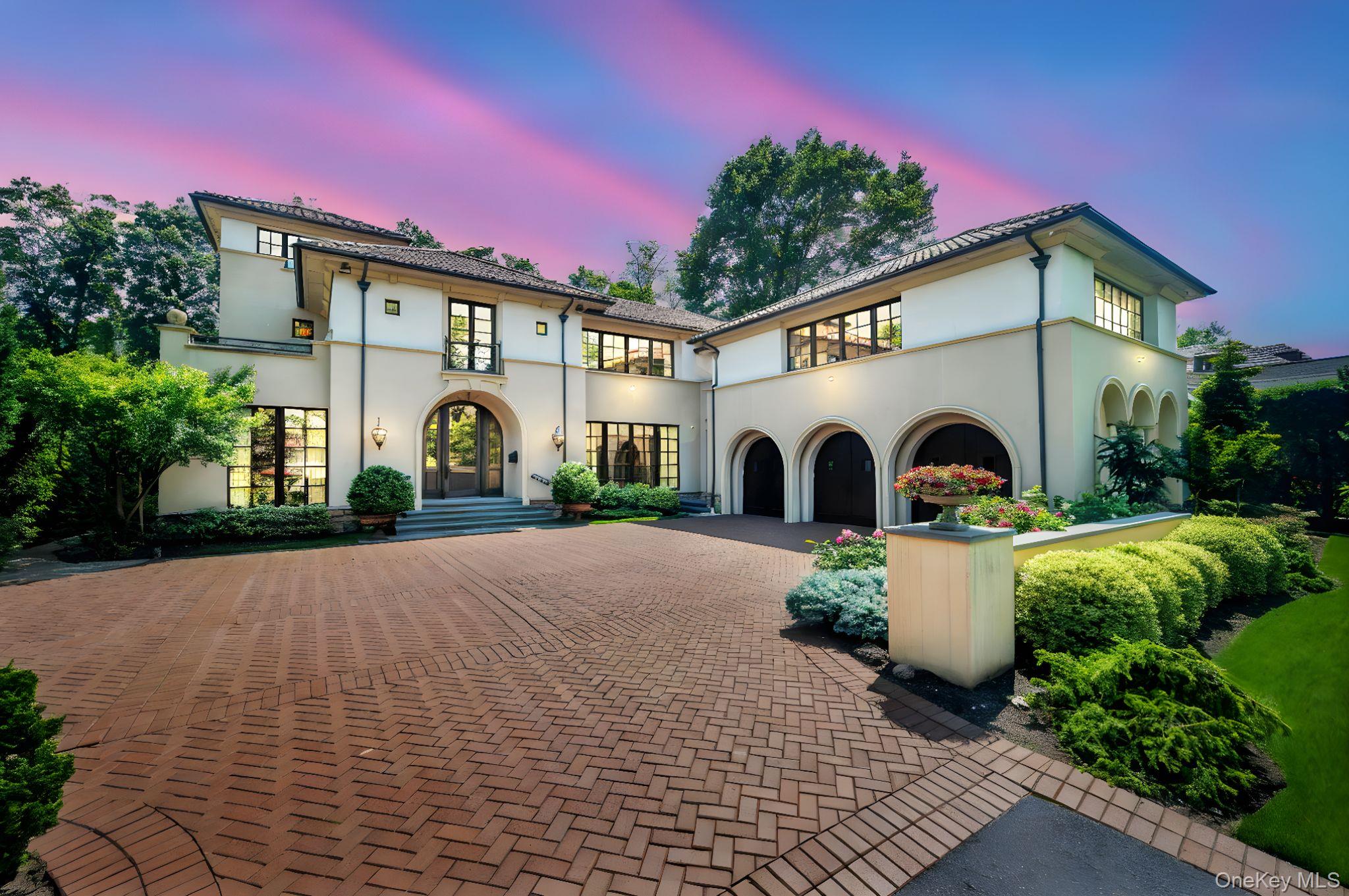 #1 photo, 48 Nassau Drive, ナッソー郡 Great Neck , NY 11021