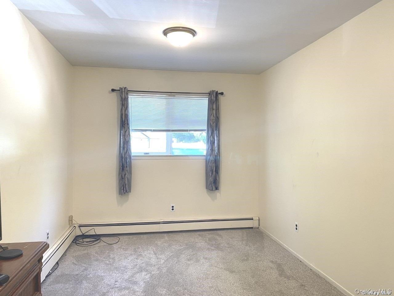 #5 photo, 4 Stiles Drive, サフォーク郡 Melville , NY 11747