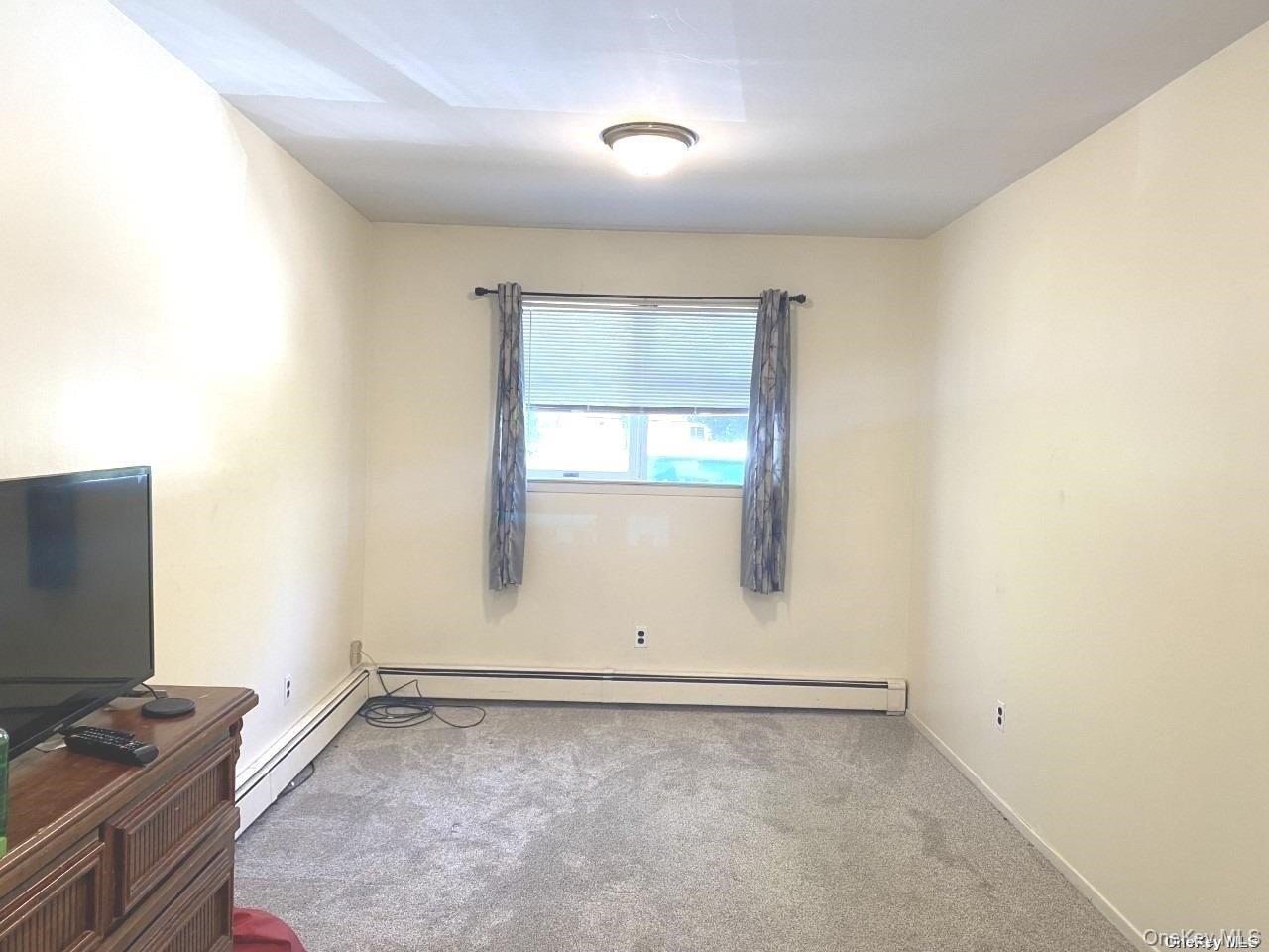 #6 photo, 4 Stiles Drive, サフォーク郡 Melville , NY 11747