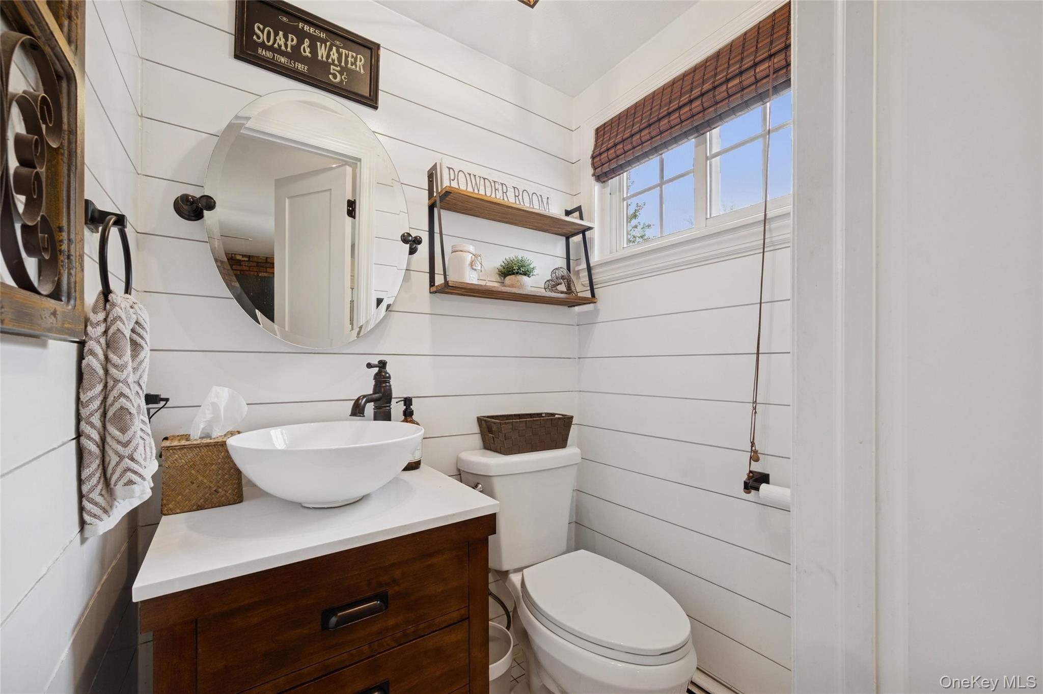 #15 photo, 25 Hilltop Drive, サフォーク郡 Mount Sinai , NY 11766