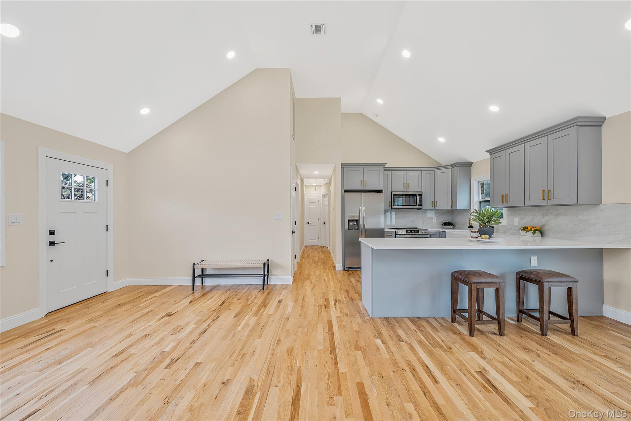 #10 photo, 761 Barkley Avenue, ナッソー郡 East Meadow , NY 11554