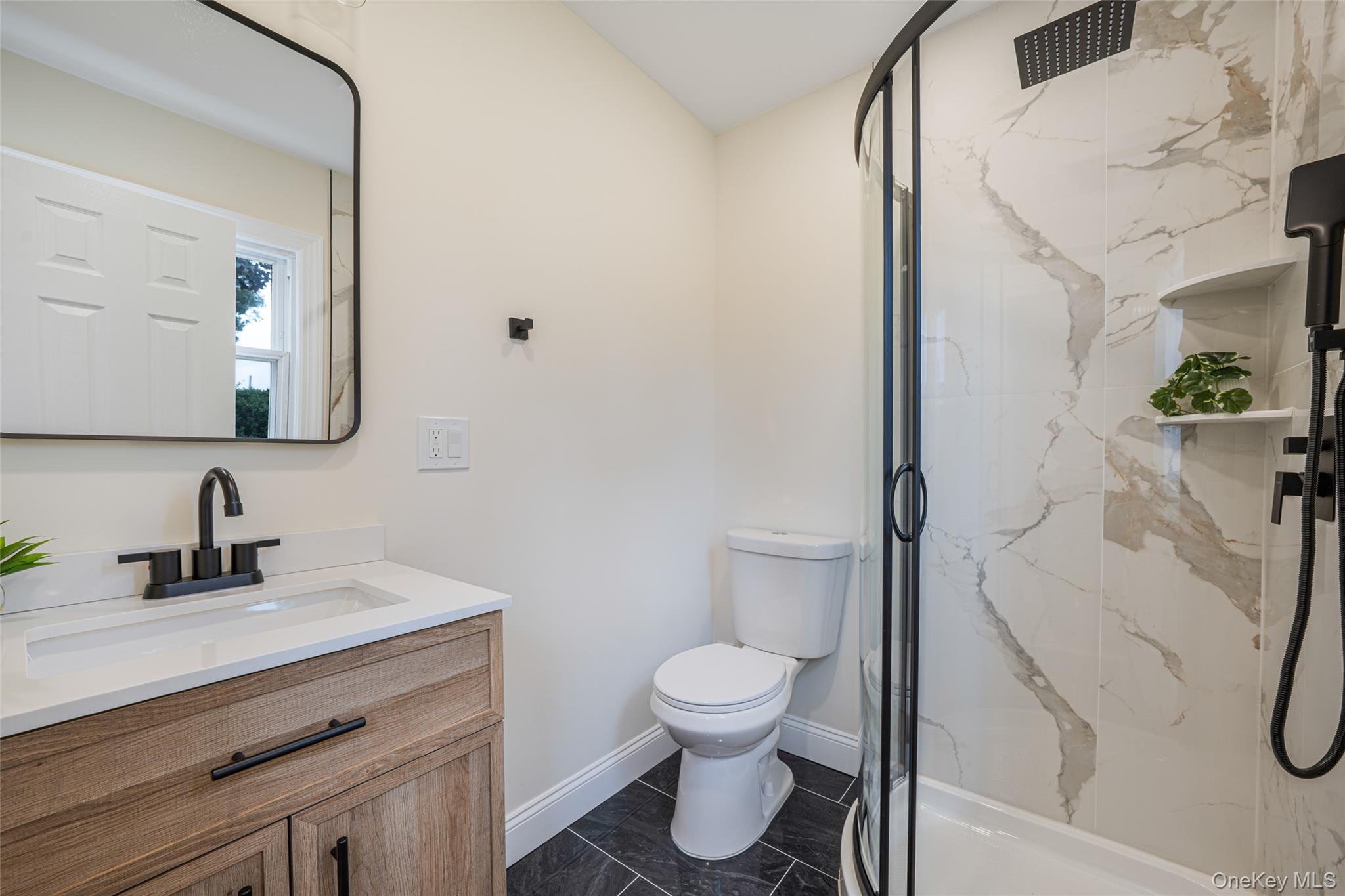 #17 photo, 761 Barkley Avenue, ナッソー郡 East Meadow , NY 11554