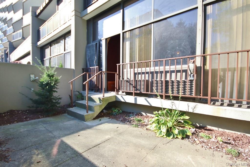 #15 photo, 15 Stewart Place, White Plains , NY 10603