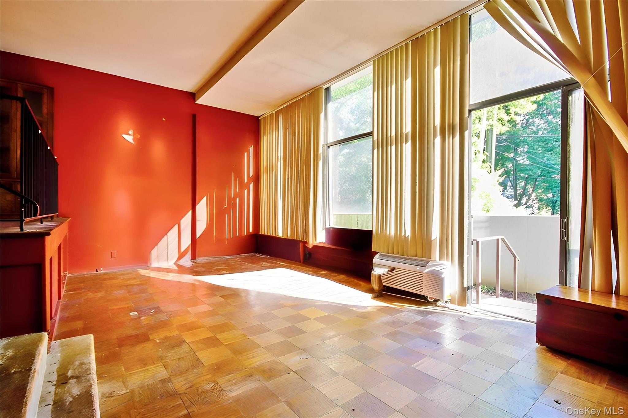 #5 photo, 15 Stewart Place, White Plains , NY 10603