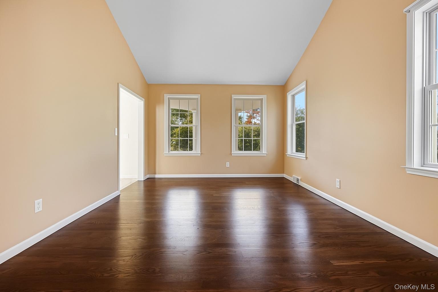 #10 photo, 4 Mane Way, Pawling , NY 12564