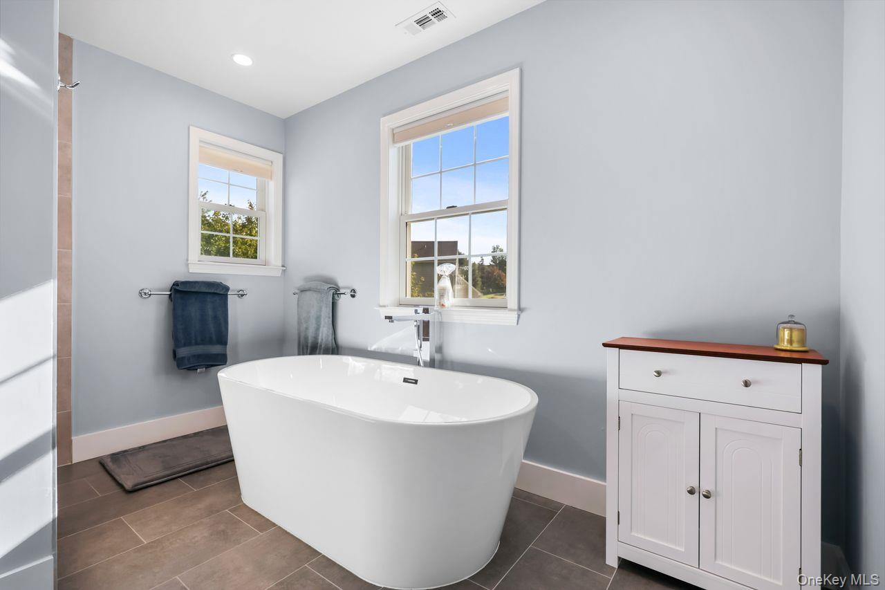 #18 photo, 4 Mane Way, Pawling , NY 12564