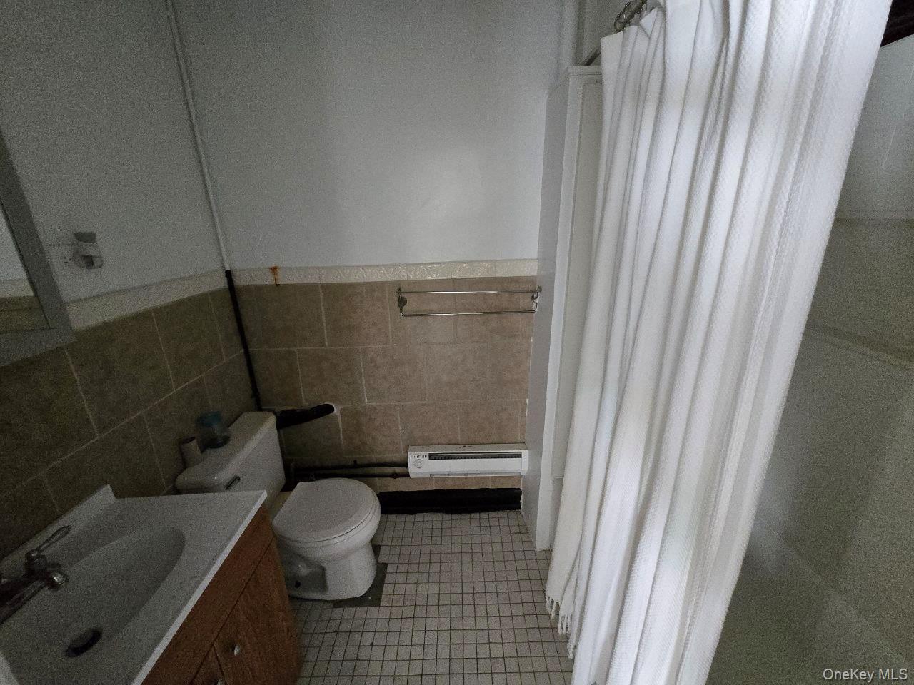 #7 photo, 5614 Broadway, ブロンクス区 Bronx , NY 10463