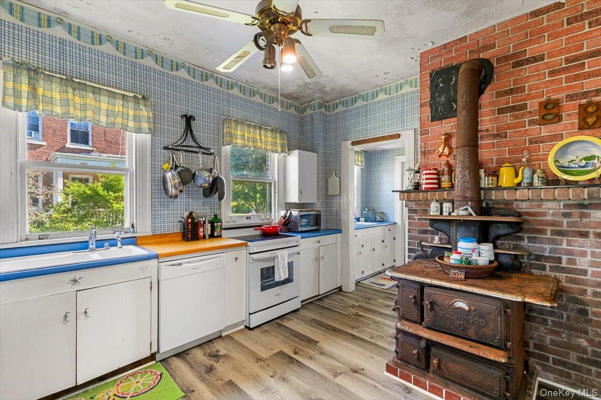 #11 photo, 857 Whistler Avenue, サフォーク郡 Fishers Island , NY 06390