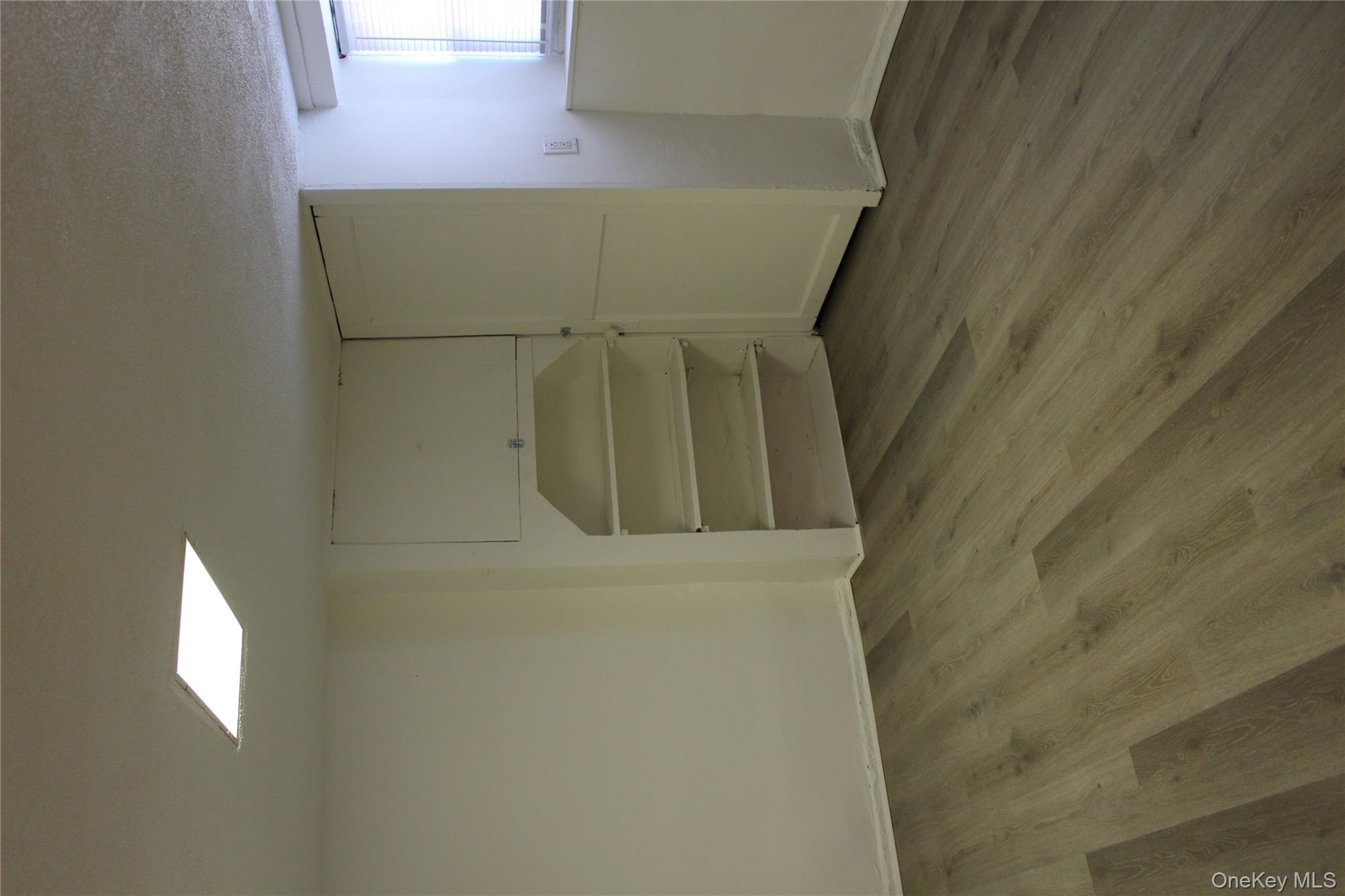 #13 photo, 2973 Harding Avenue, ブロンクス区 Bronx , NY 10465