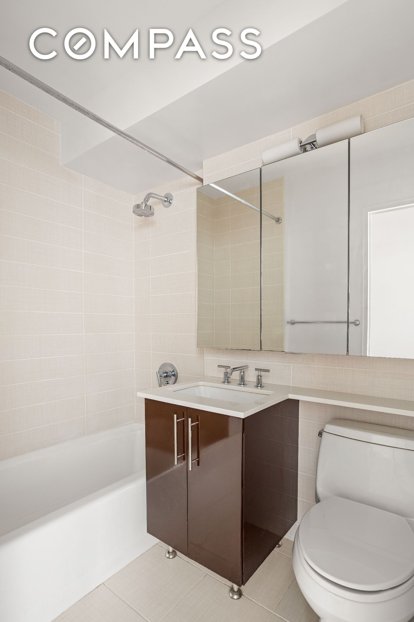 #5 photo, 240 E 76th Street, マンハッタン Lenox Hill , NY 10021