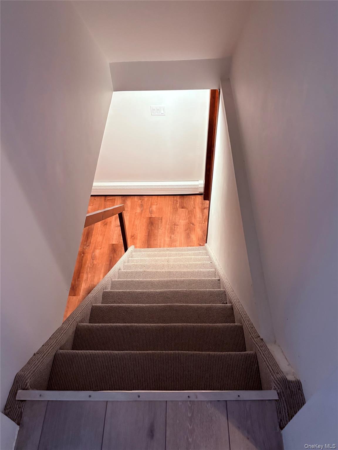 #14 photo, 146 Cottage Boulevard, ナッソー郡 Hicksville , NY 11801