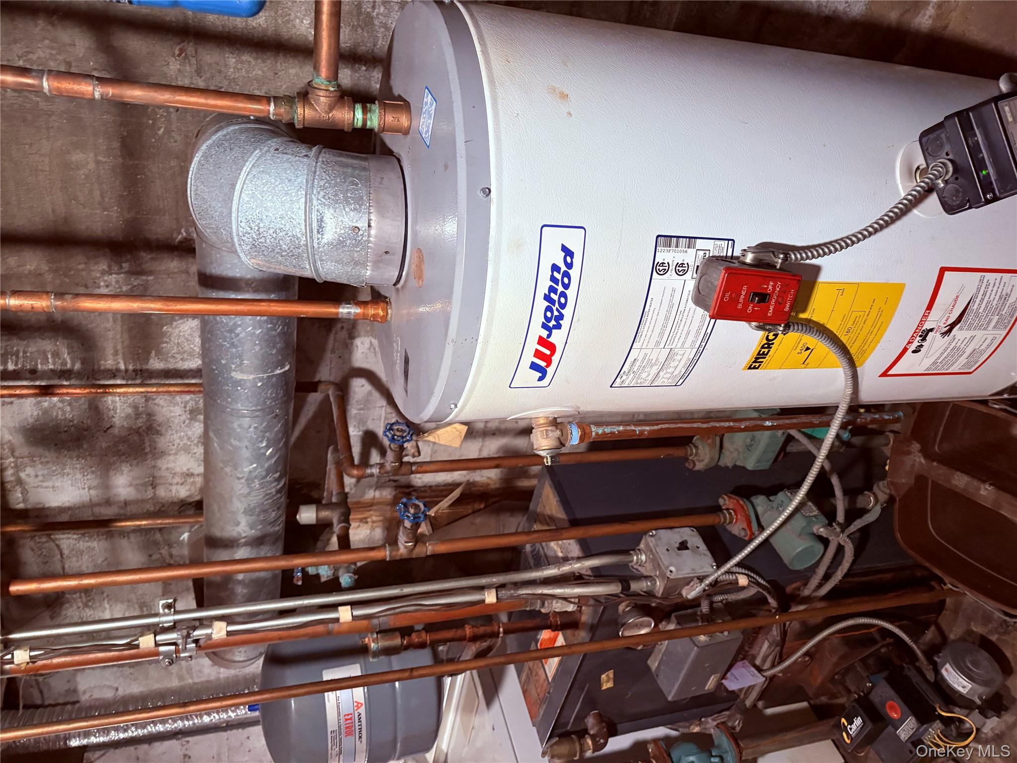 #16 photo, 146 Cottage Boulevard, ナッソー郡 Hicksville , NY 11801