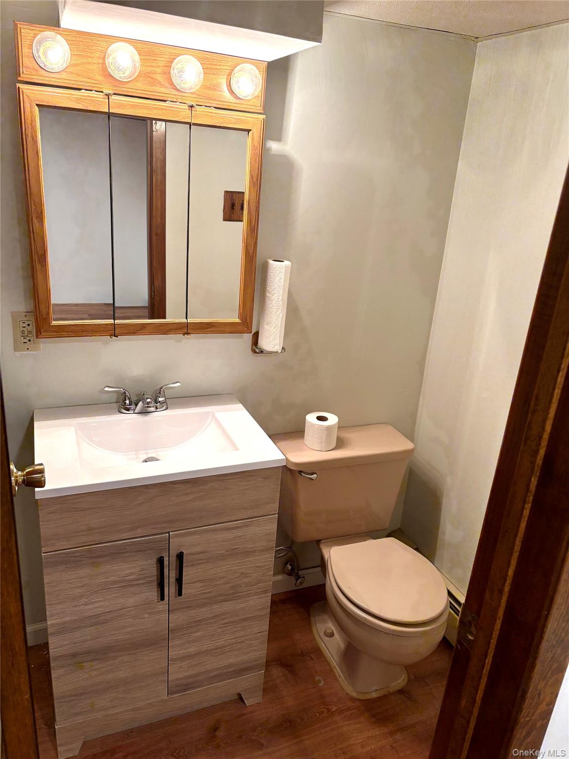 #20 photo, 146 Cottage Boulevard, ナッソー郡 Hicksville , NY 11801