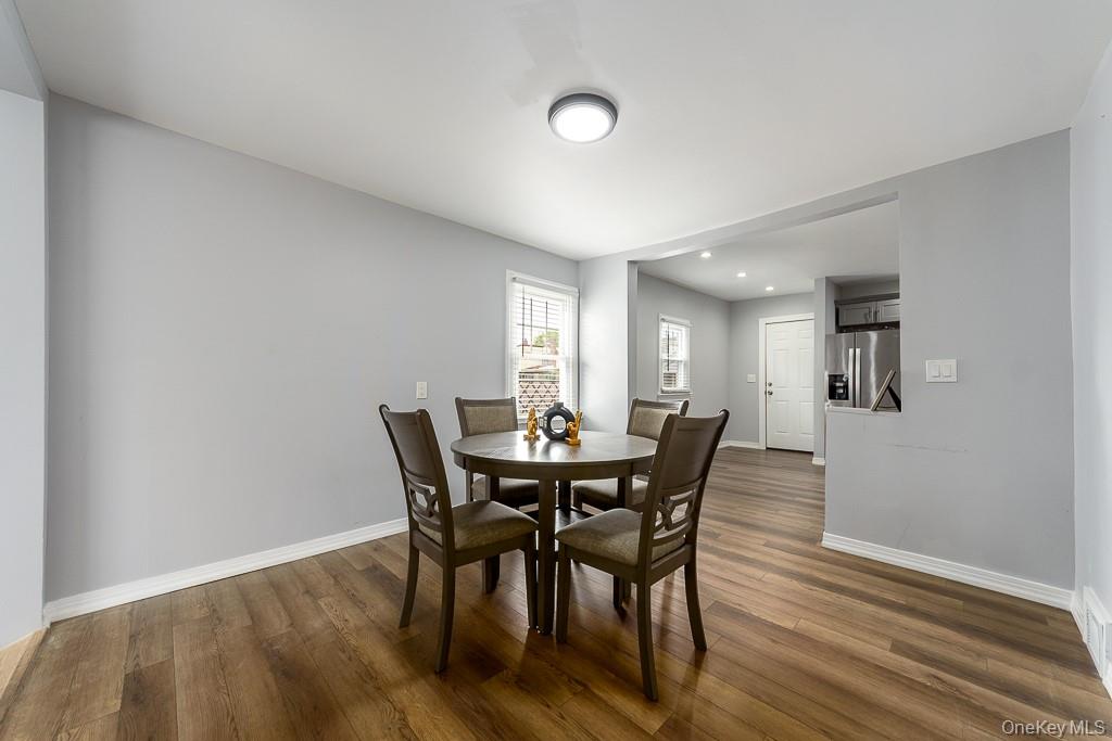 #3 photo, 44 Lincoln Street, ナッソー郡 Elmont , NY 11003