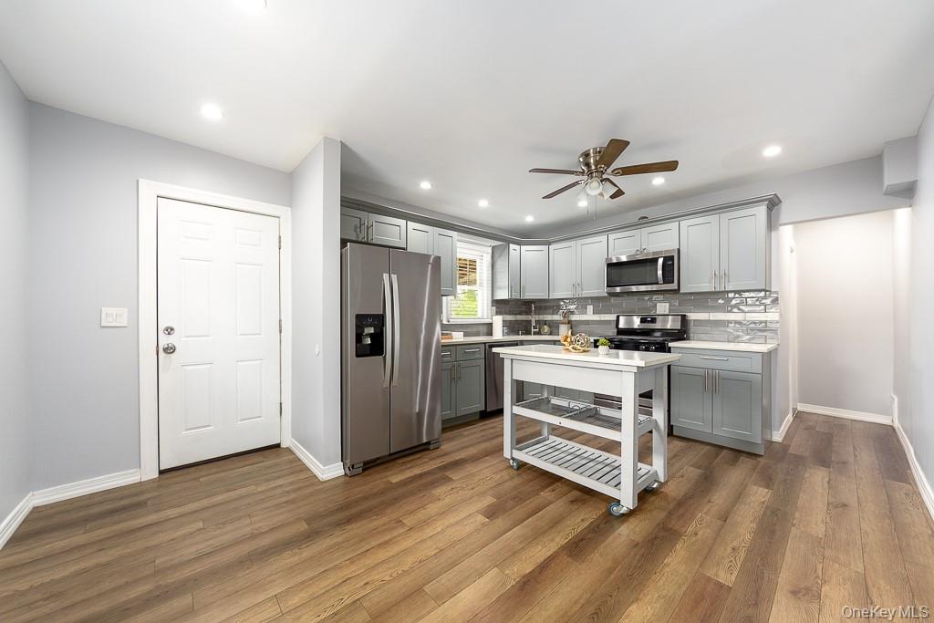 #4 photo, 44 Lincoln Street, ナッソー郡 Elmont , NY 11003